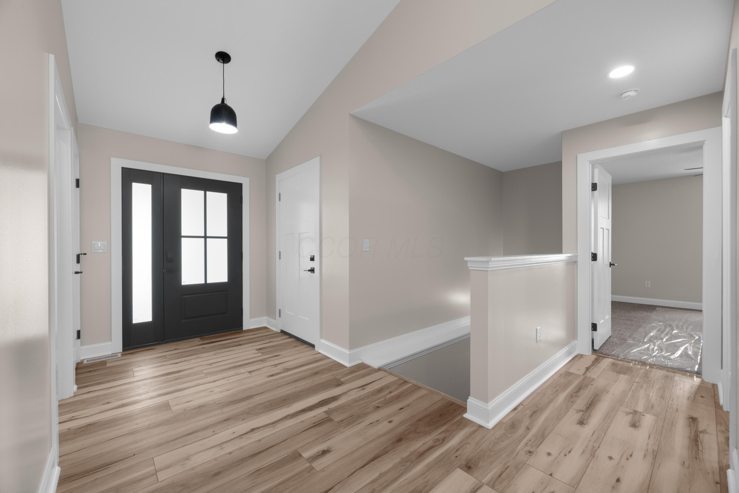 419 Valleyridge Drive, Howard, OH