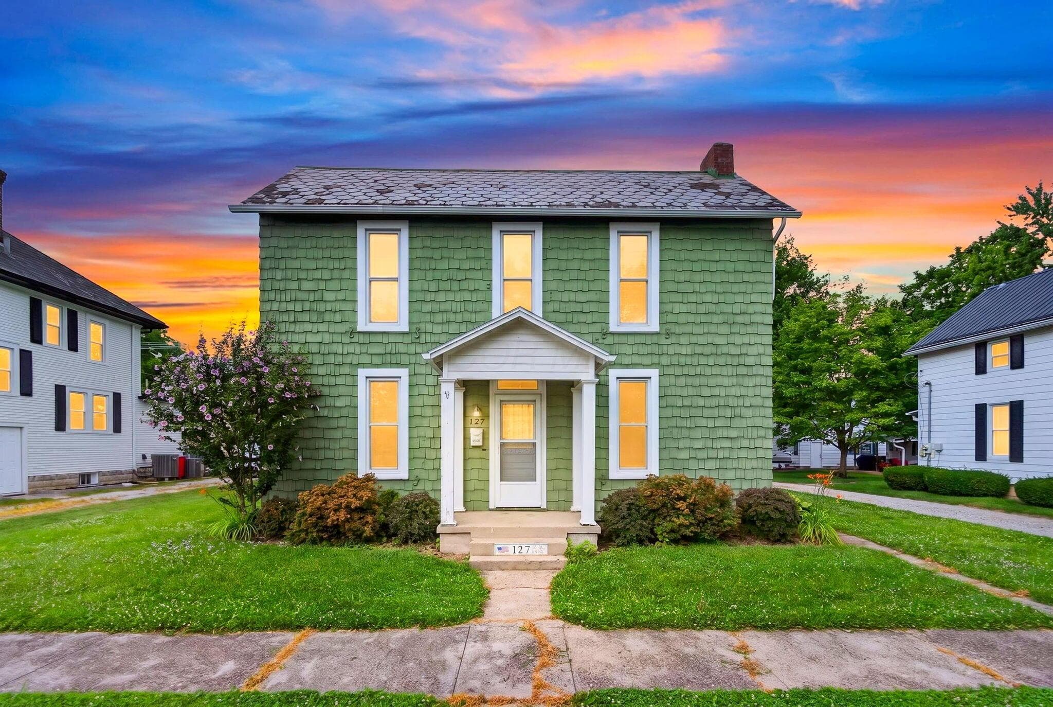 127 Walnut Street, Ashville, OH 43103