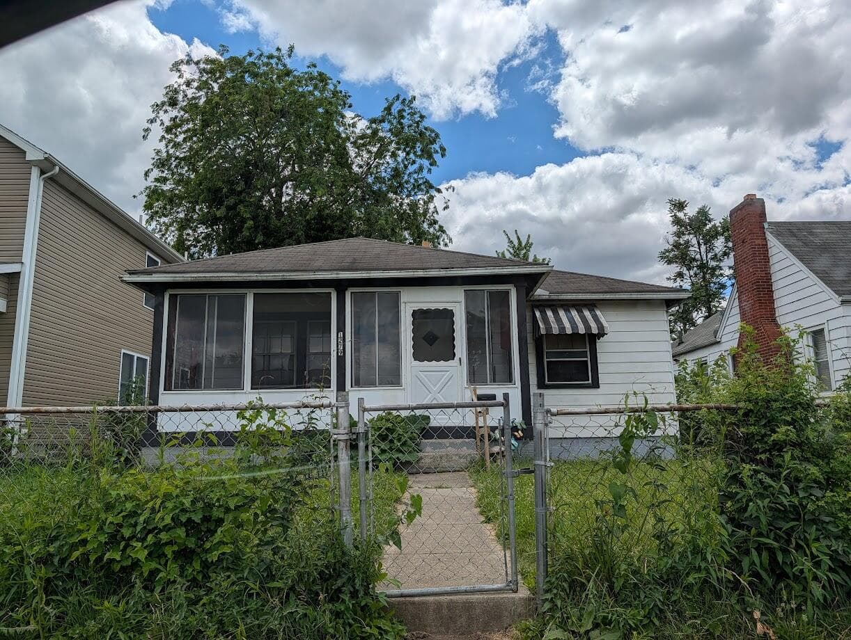 1279 E 24th Avenue, Columbus, OH 43211