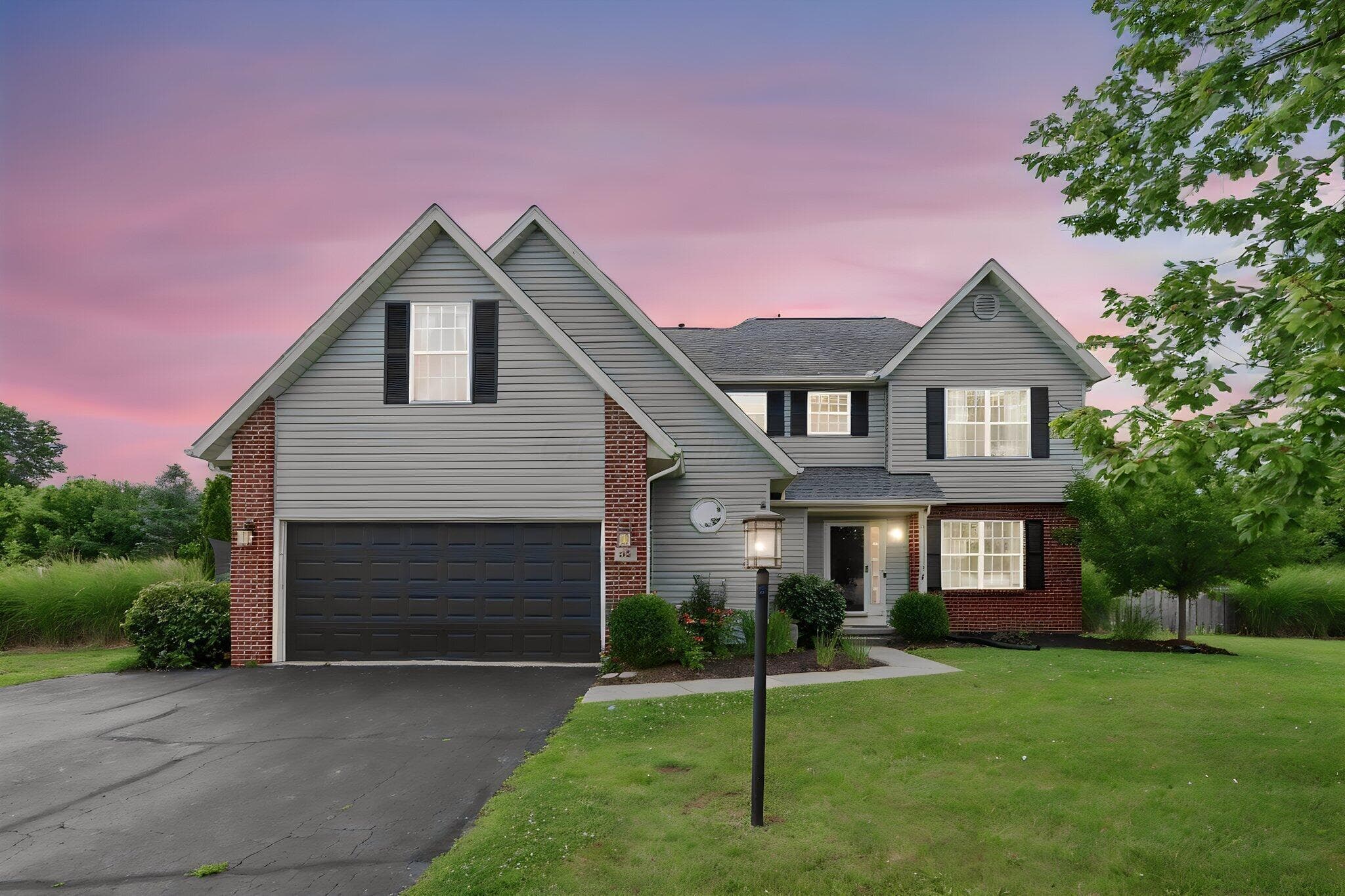 58 Habersac Avenue, Pataskala, OH 43062
