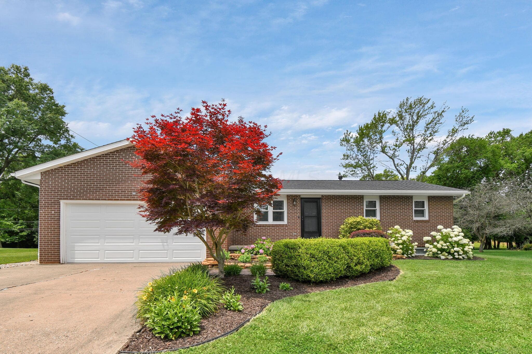 562 Knoll Drive, Granville, OH 43023