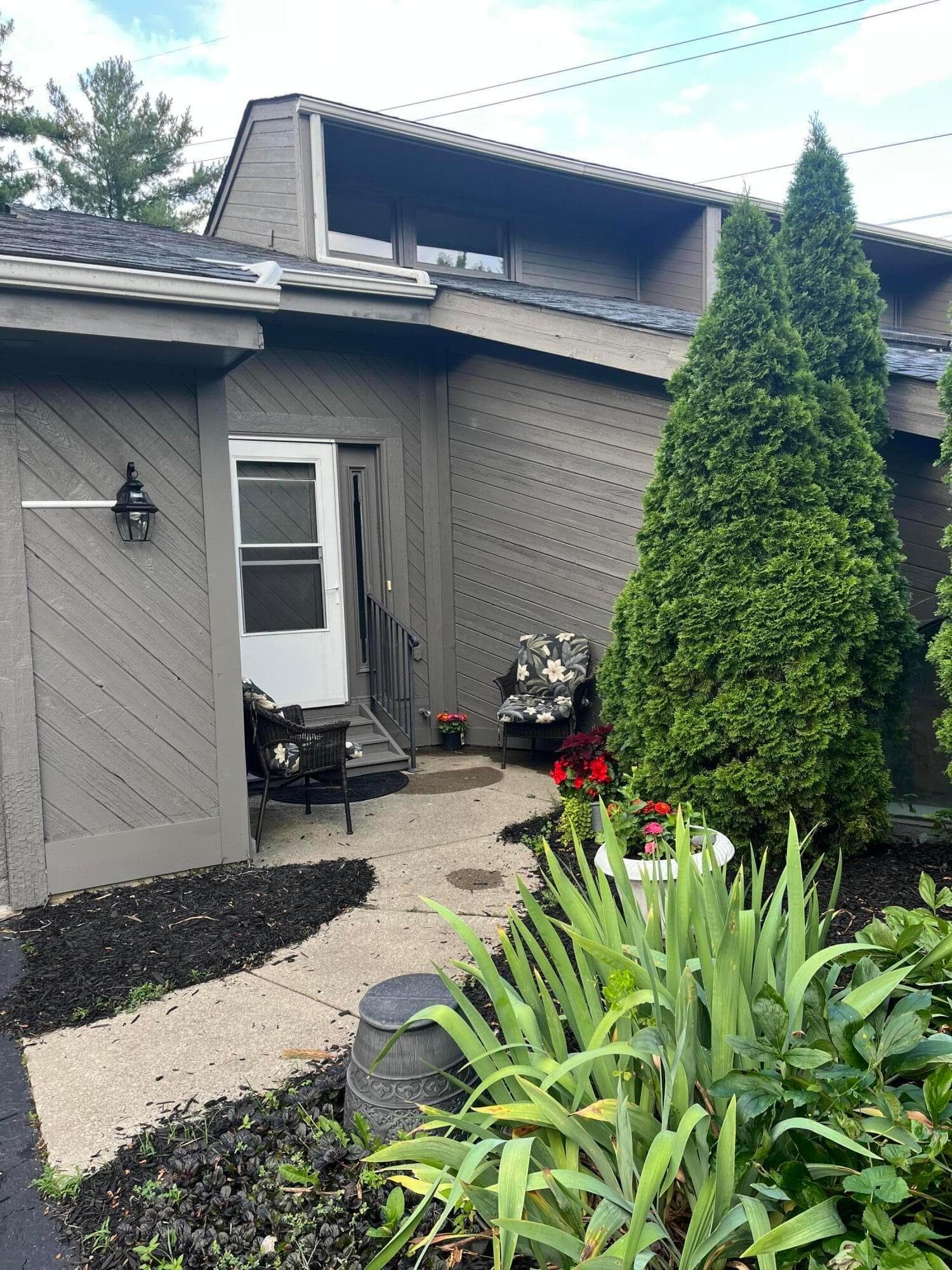 8226 Glencree Place, Dublin, OH
