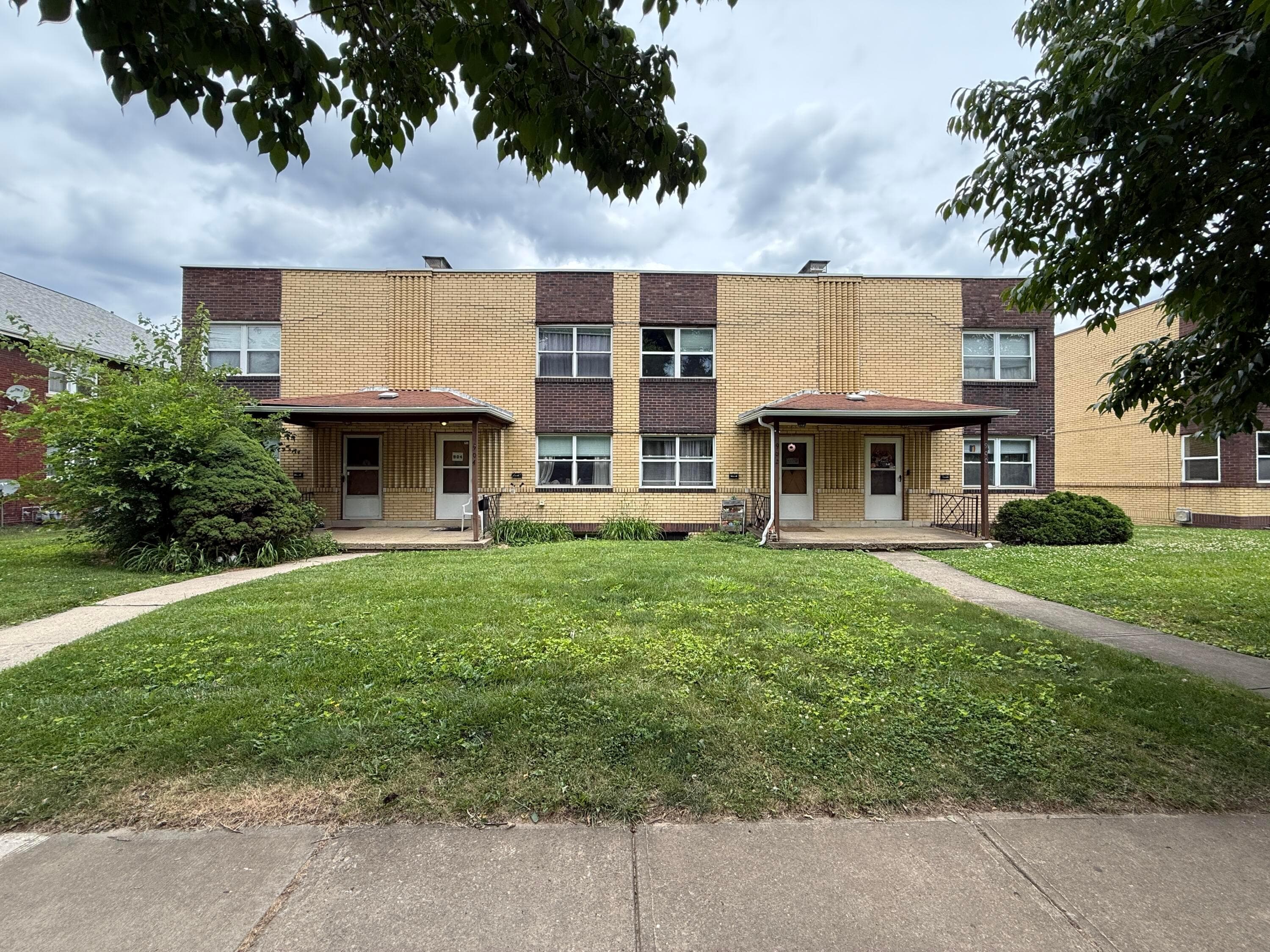 900 Northwest Boulevard #900-906, Columbus, OH 43212