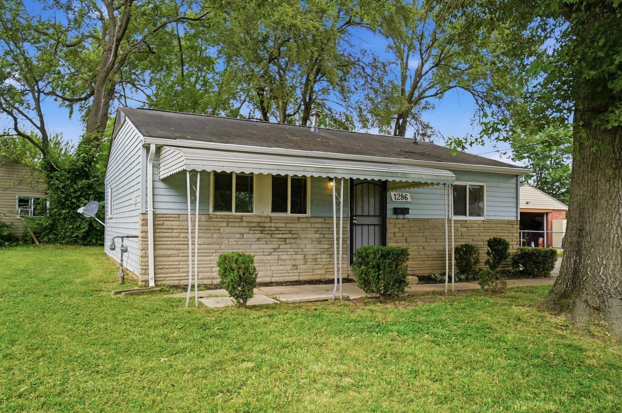 1286 Southfield Drive S, Columbus, OH 43207