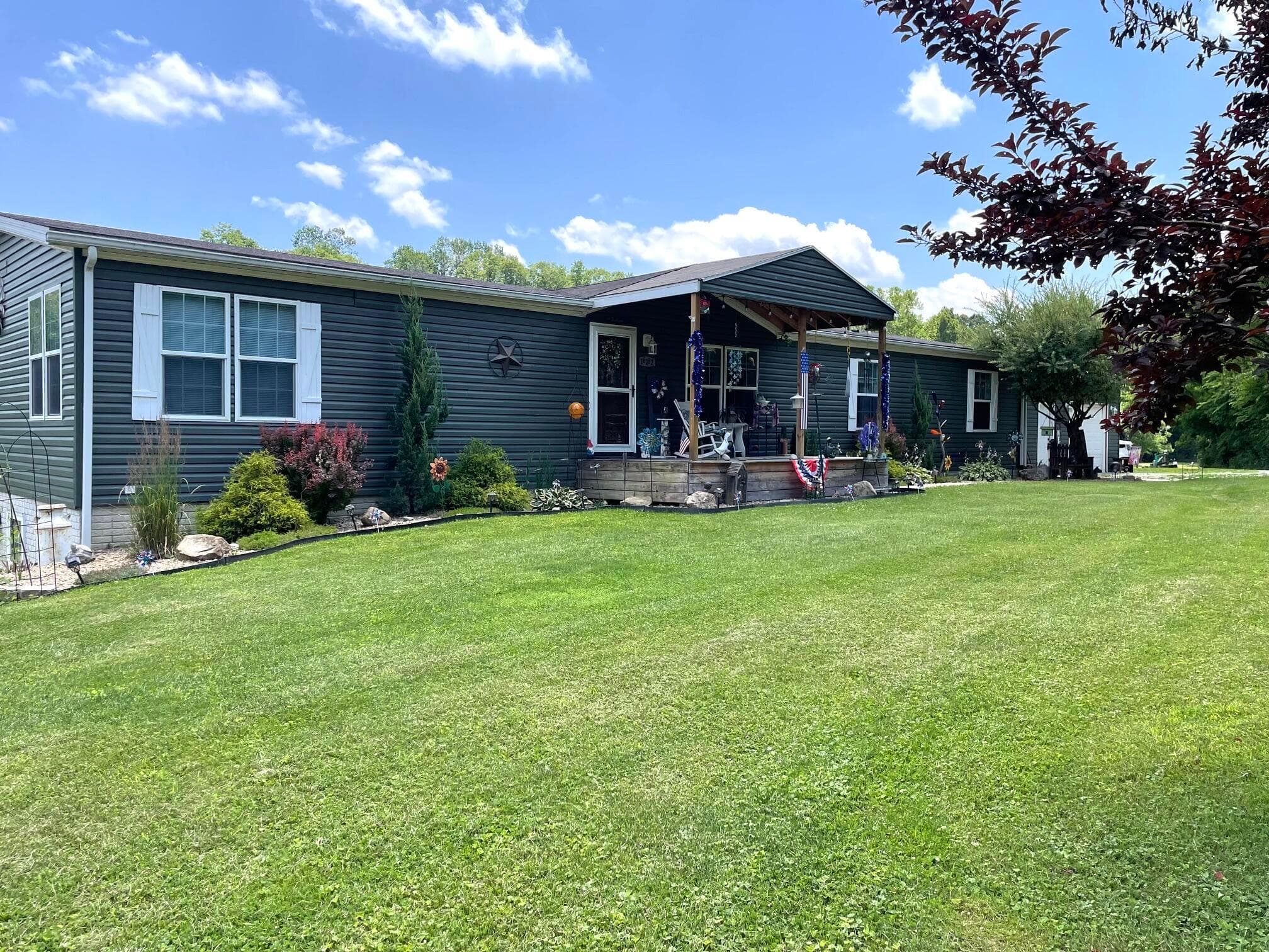 16282 Cox Road, Logan, OH 43138