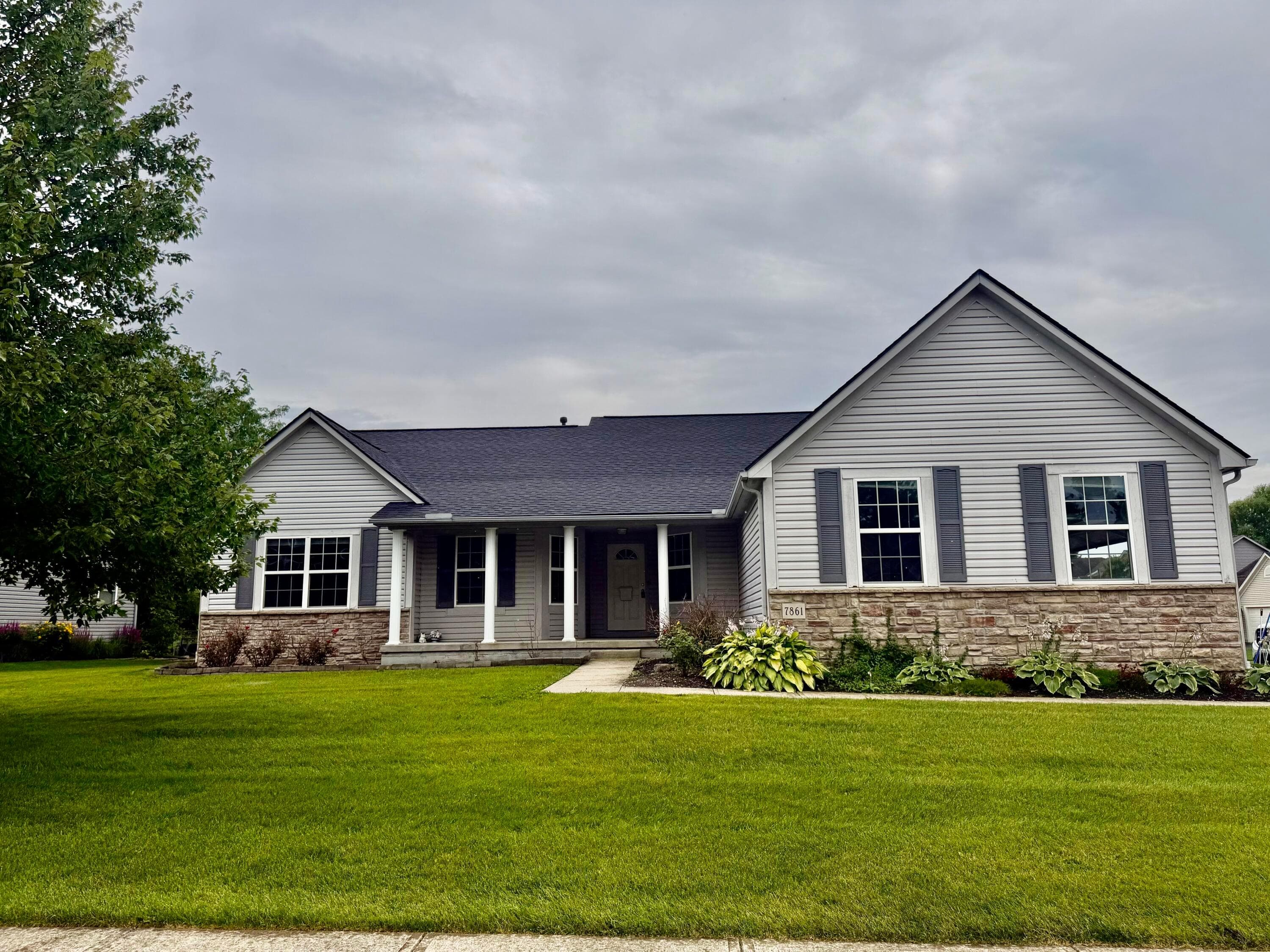7861 Narrow Leaf Drive, Blacklick, OH 43004
