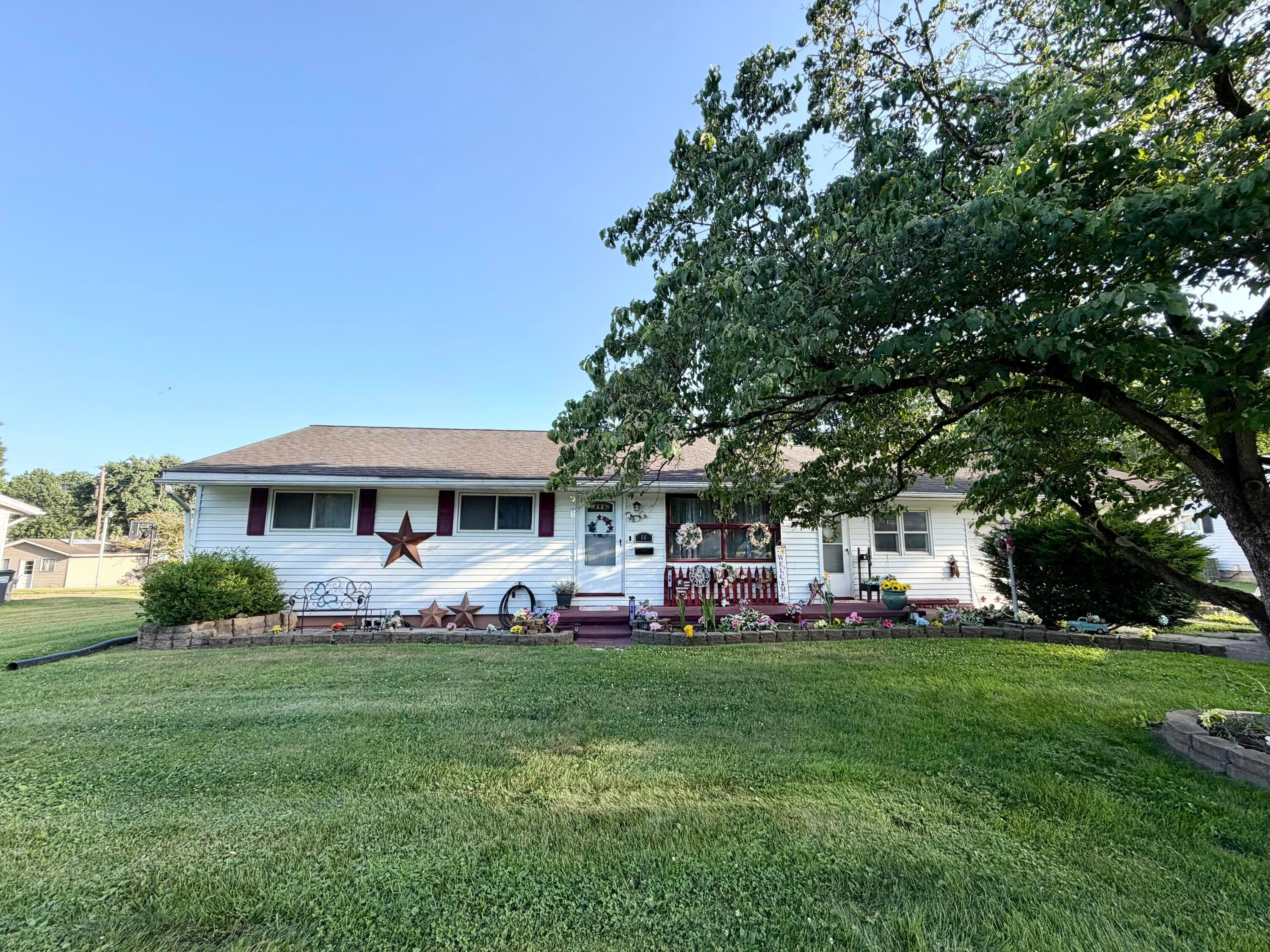 56 Beech Rock Drive, Zanesville, OH 43701