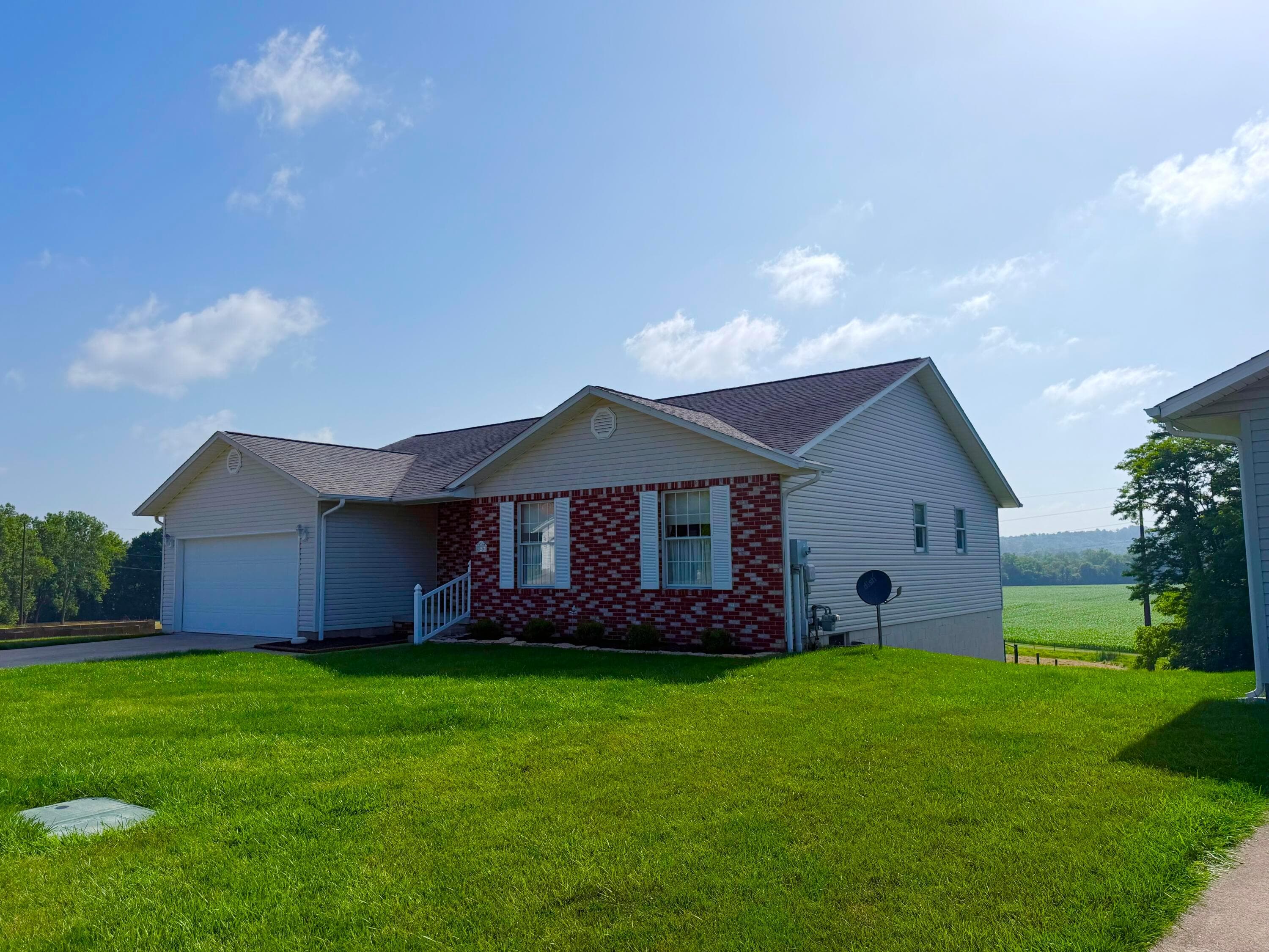 846 Elizabeth Avenue, Logan, OH 43138