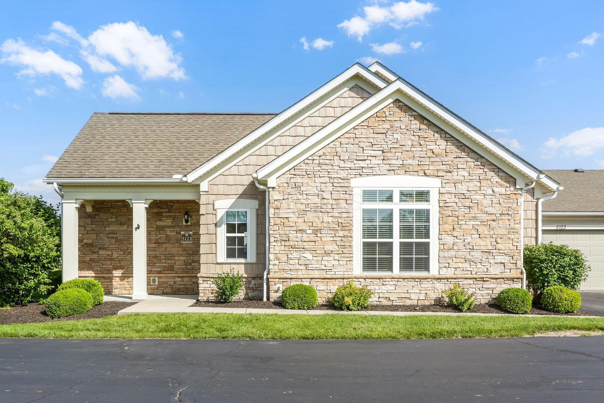 5123 Hayden Woods Lane #13, Hilliard, OH 43026