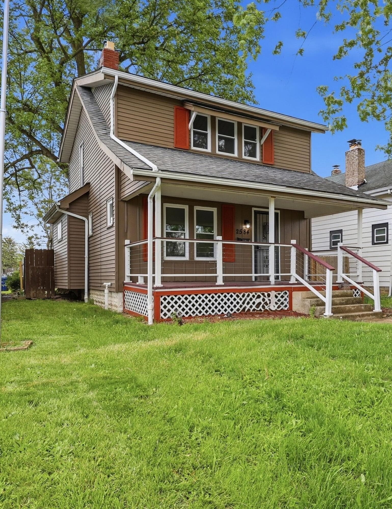 2584 Eakin Road, Columbus, OH 43204
