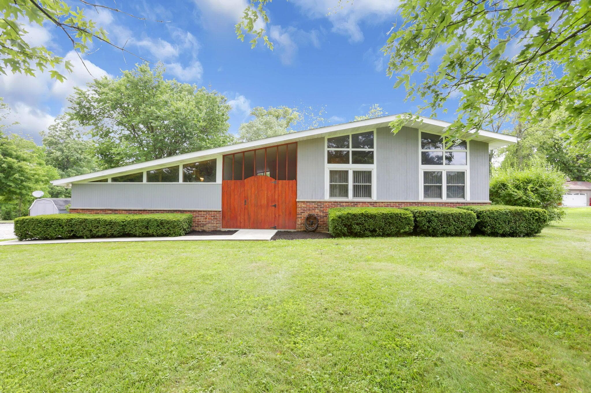 3572 Hazelton Etna Road, Alexandria, OH 43001