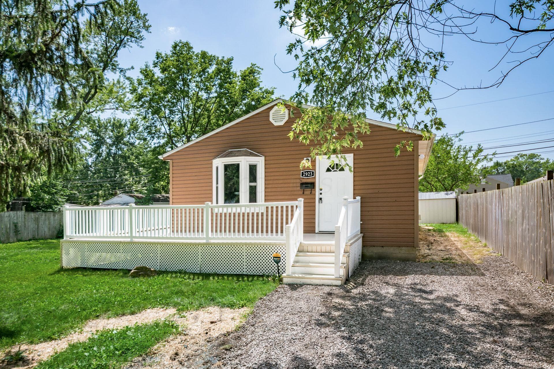 2923 Howey Road, Columbus, OH 43224
