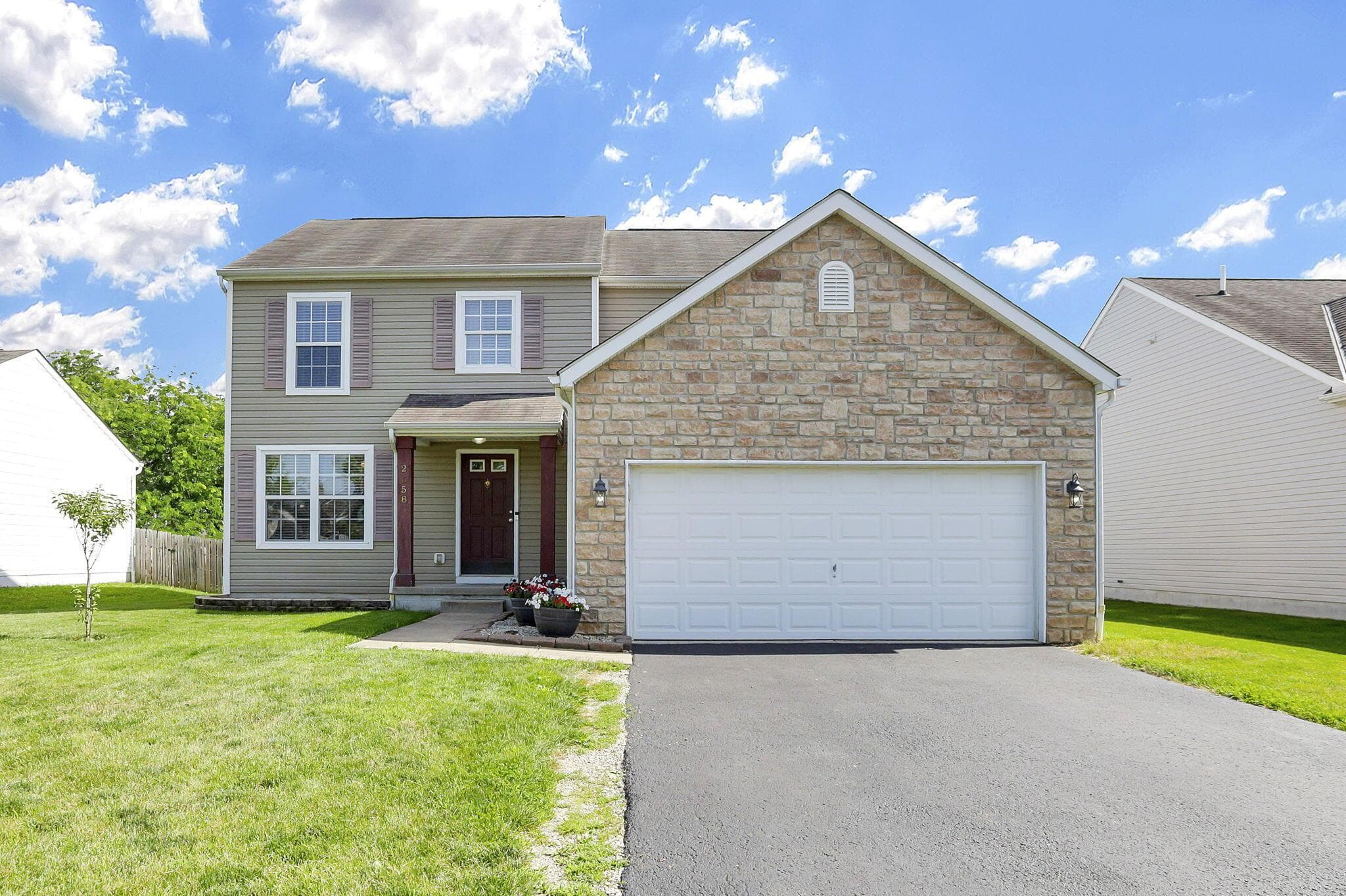 2658 Prairie Grass Avenue, Lancaster, OH 43130
