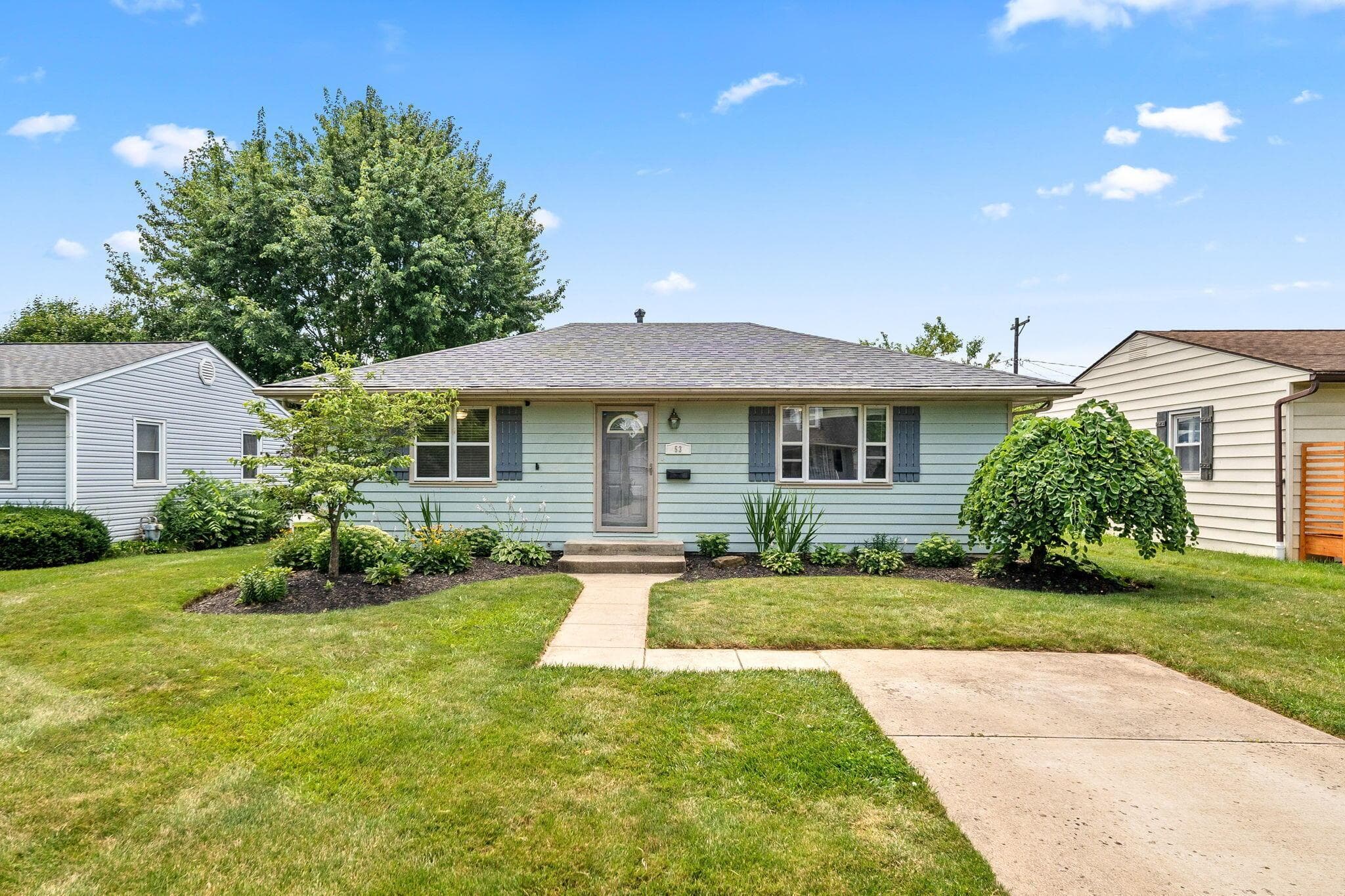 53 E Hocking Street, Canal Winchester, OH 43110