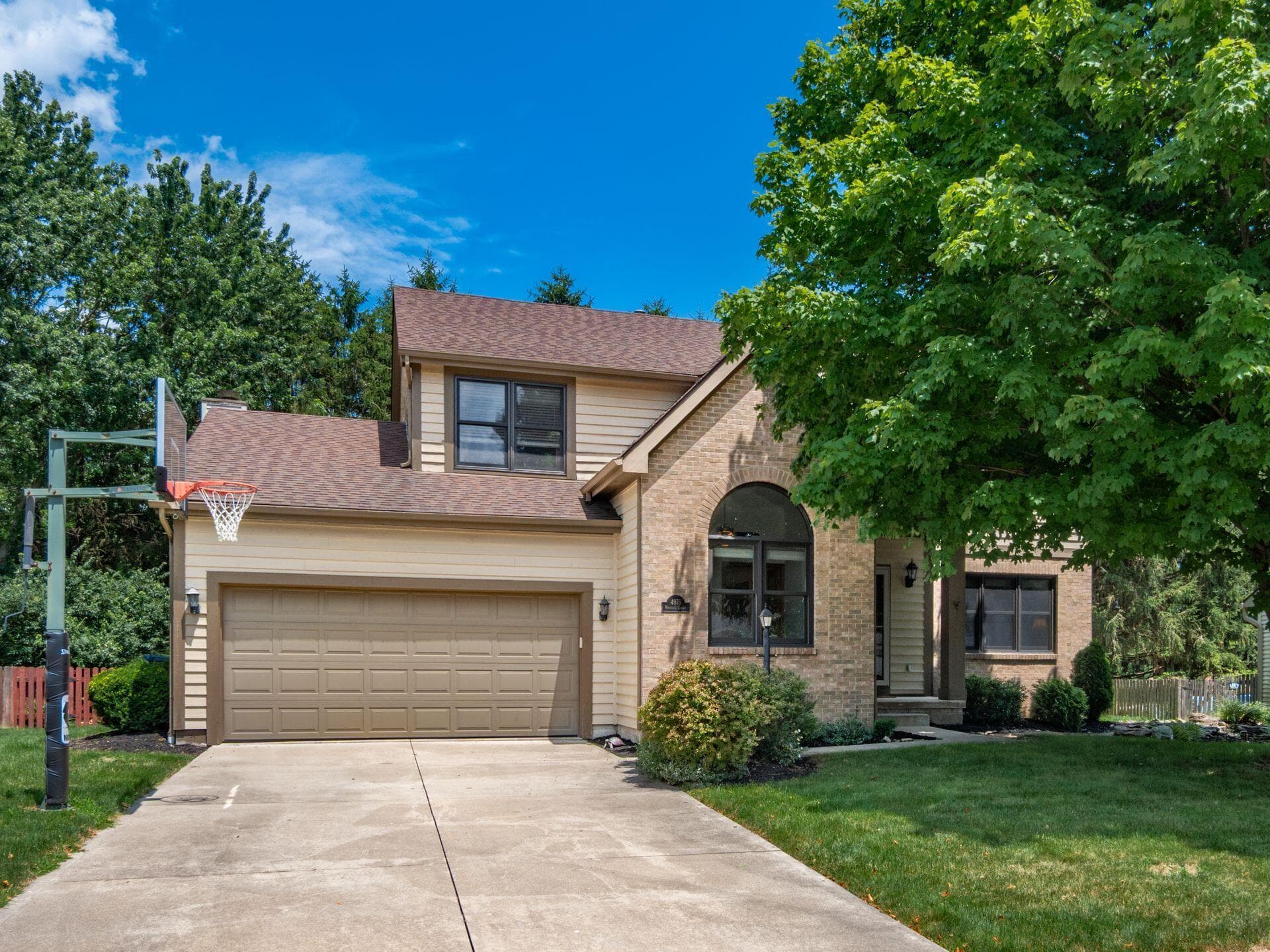 4976 Memphis Court, Hilliard, OH 43026