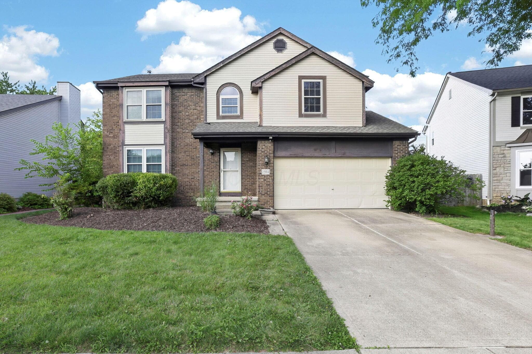 2394 Oakthorpe Drive, Hilliard, OH 43026