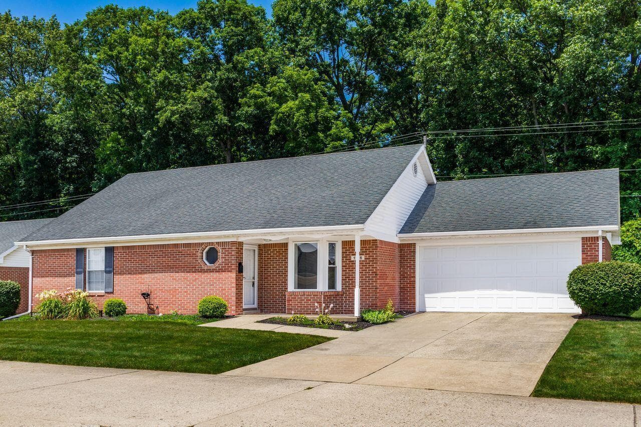 1146 Old Farm Lane, Springfield, OH 45503