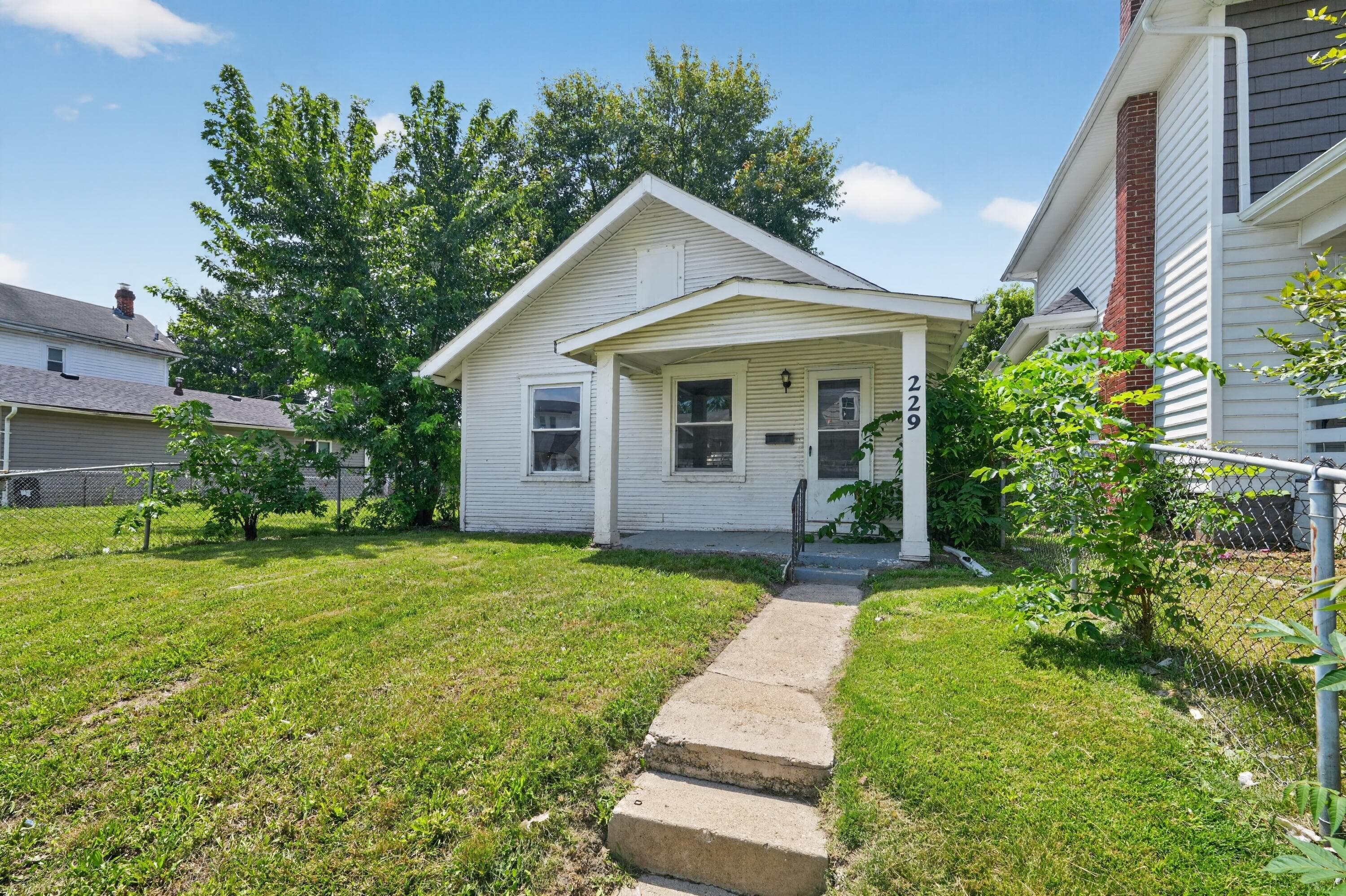 229 S Eureka Avenue, Columbus, OH 43204