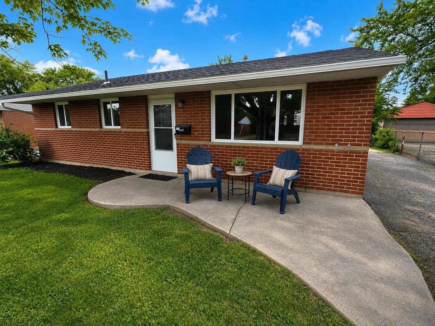 1283 Carolwood Avenue, Columbus, OH 43227
