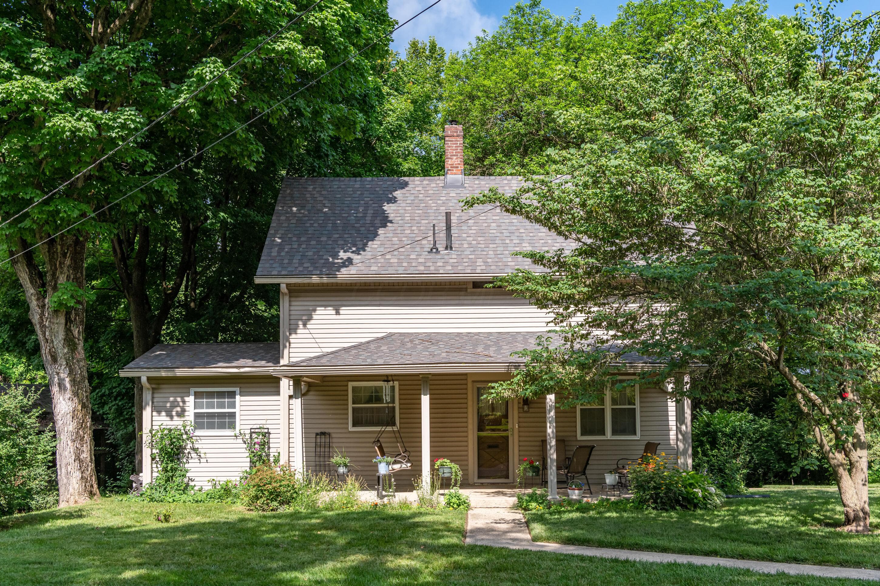 202 Dewey Avenue, Urbana, OH 43078