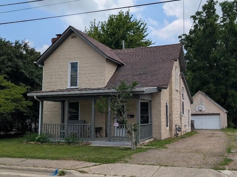 198 S Williams Street, Johnstown, OH 43031