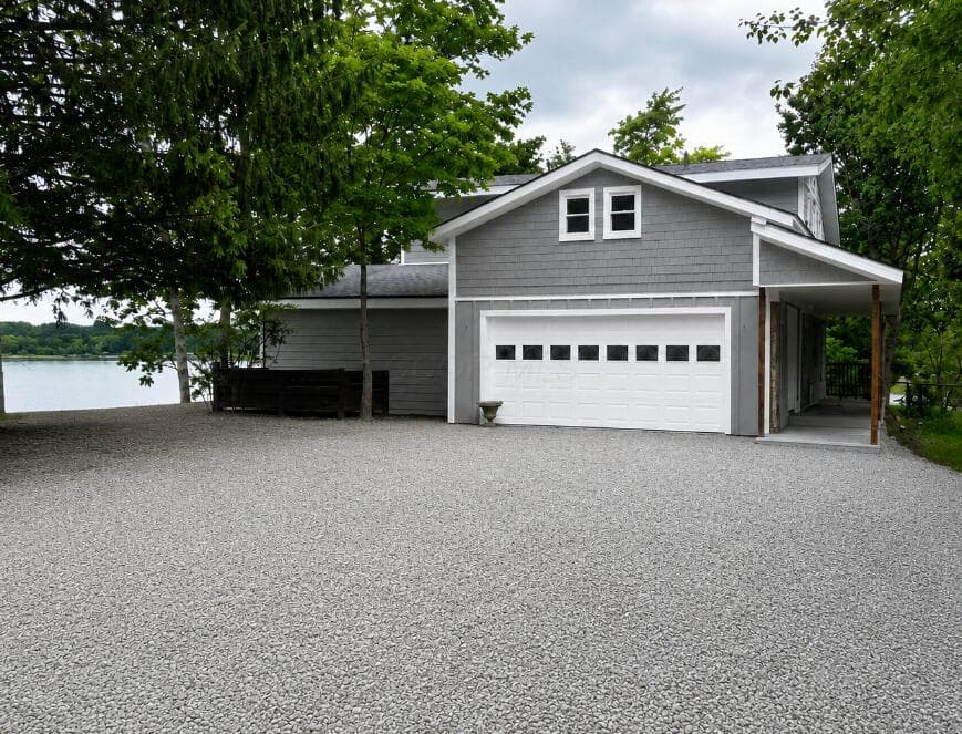 1400 E Choctaw Drive, London, OH 43140