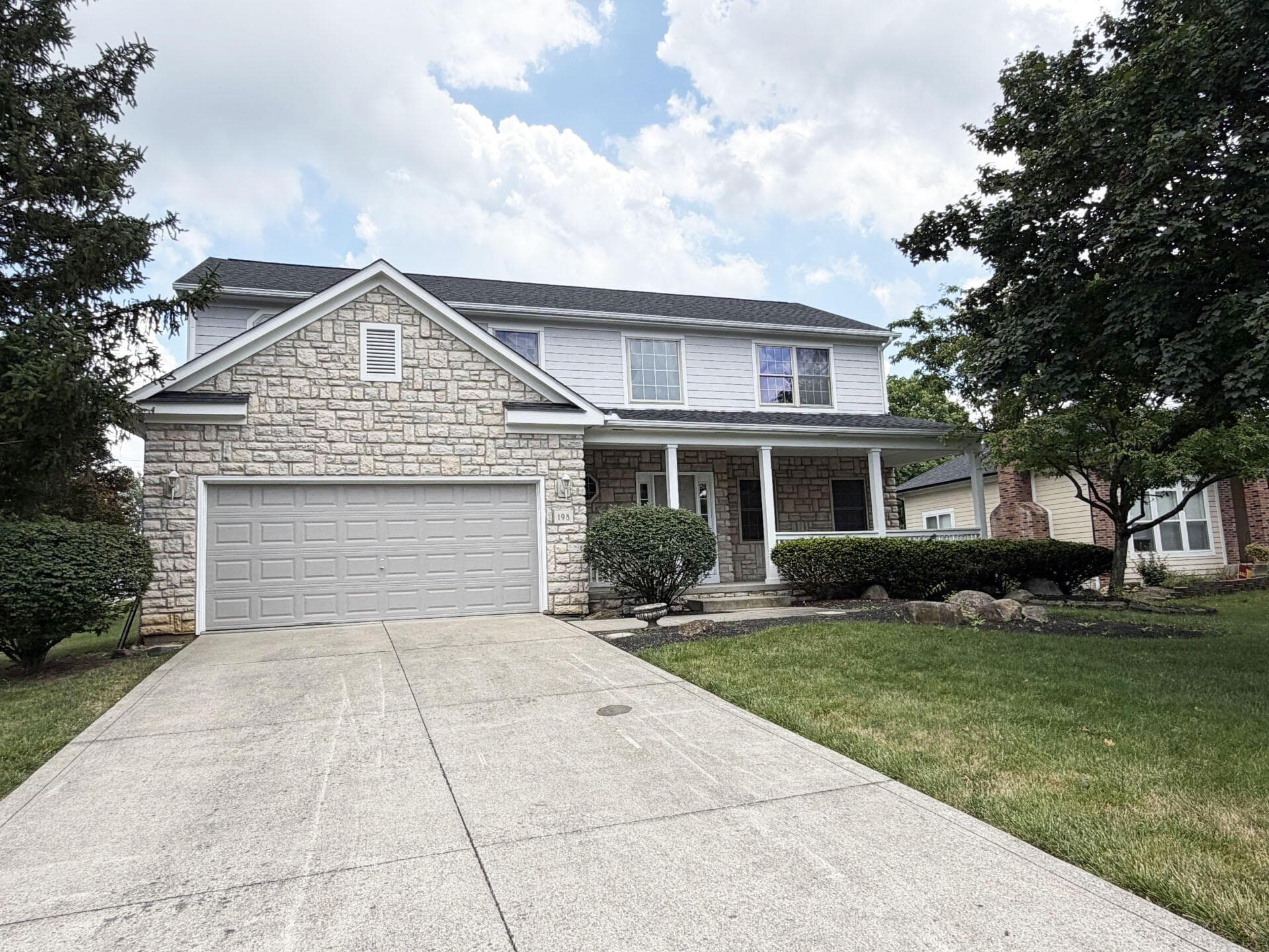 198 Oakwood Court, Westerville, OH 43081