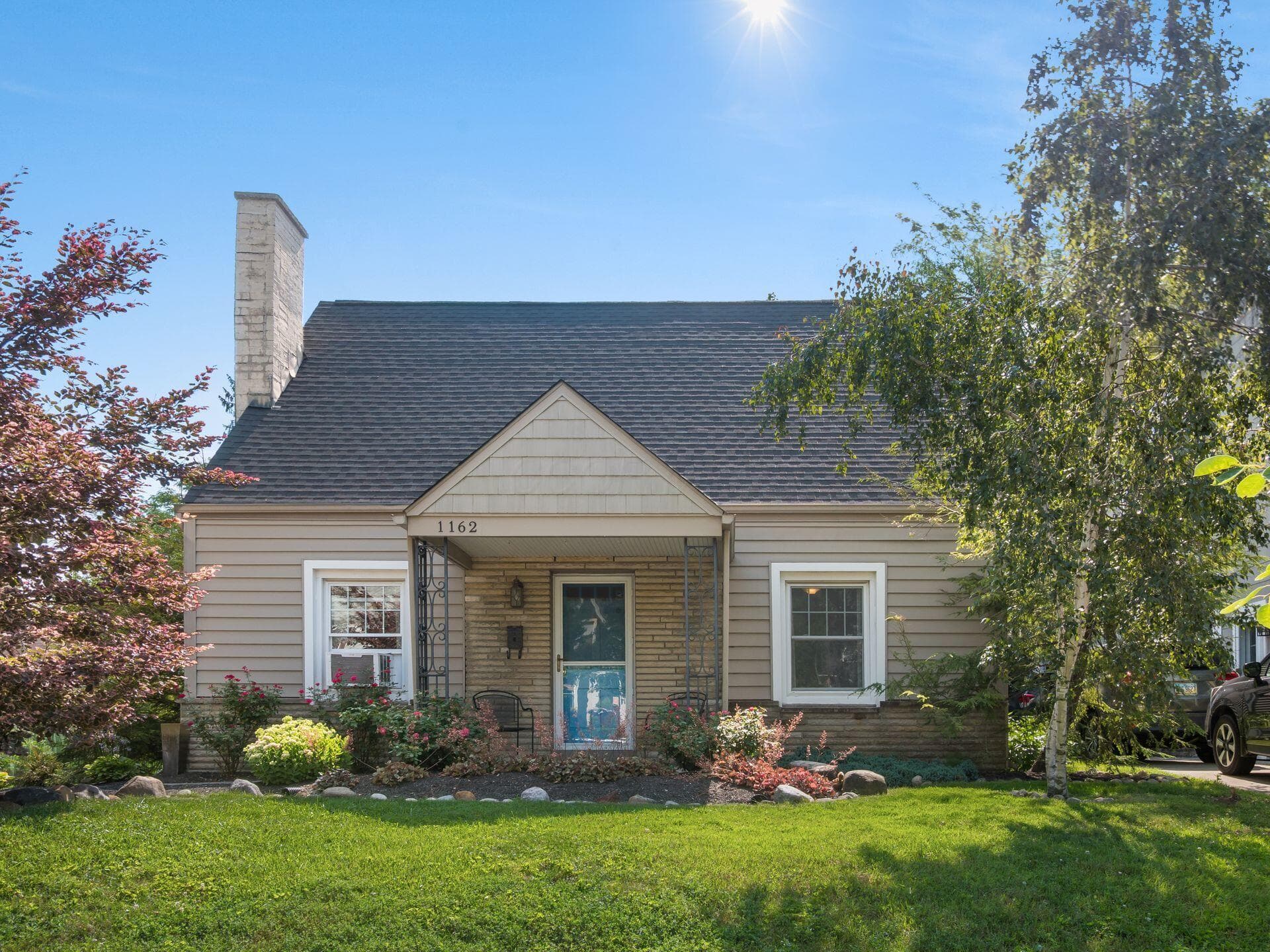 1162 Virginia Avenue, Columbus, OH 43212