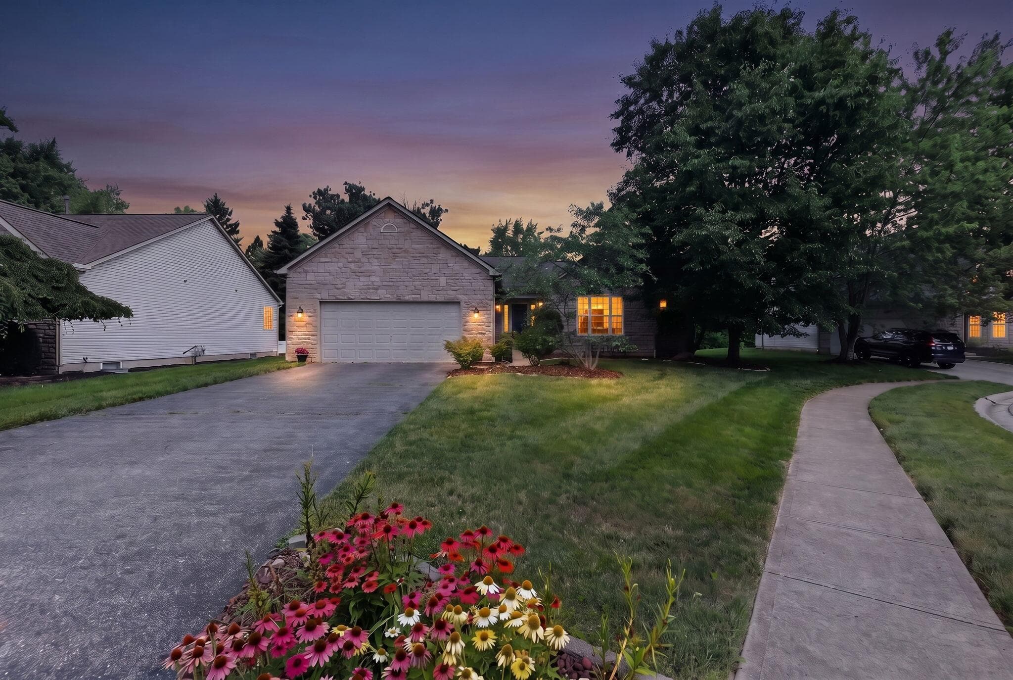 8353 Almond Park Drive, Blacklick, OH