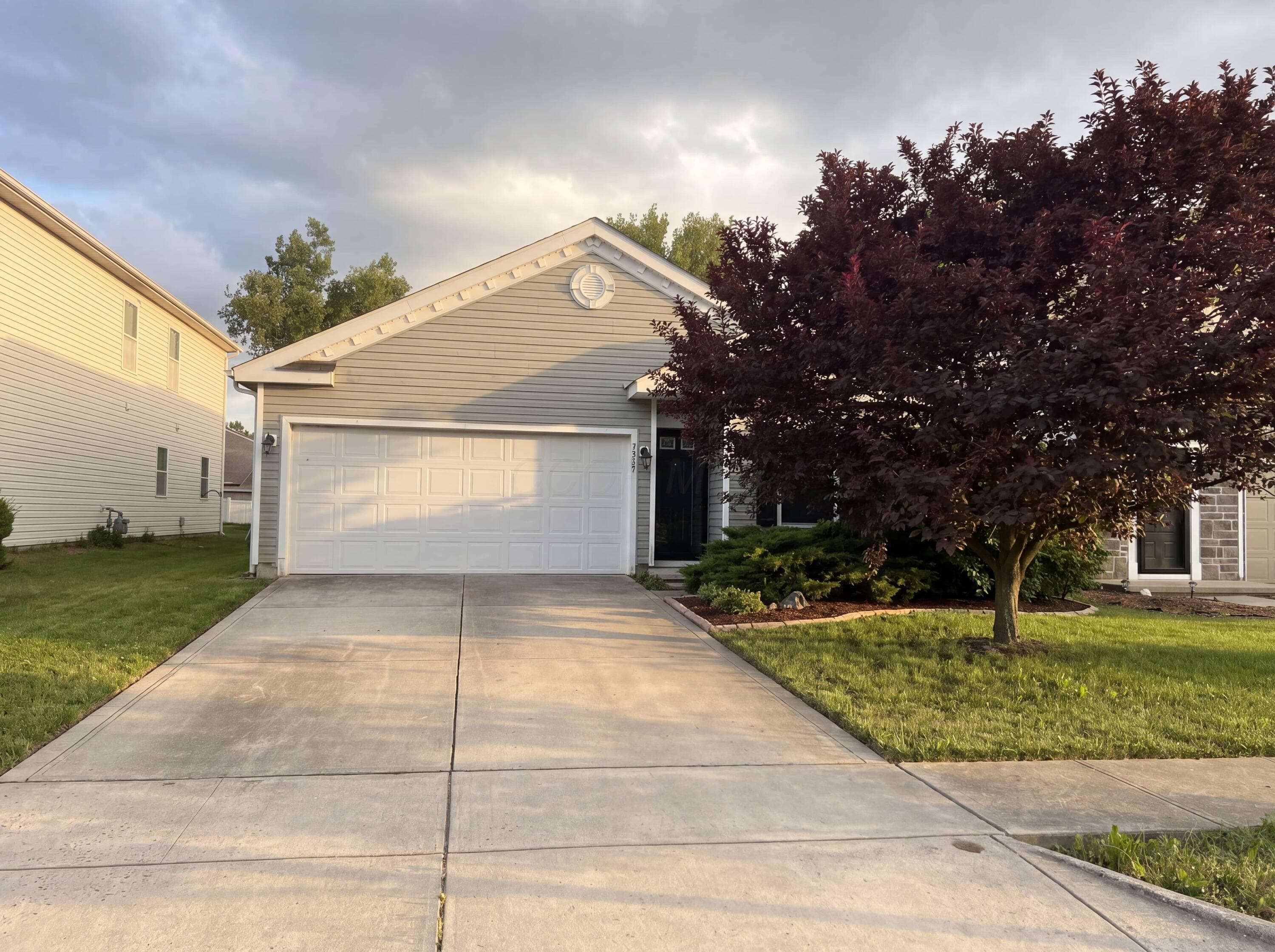5477 Town Hill Drive, Canal Winchester, OH 43110