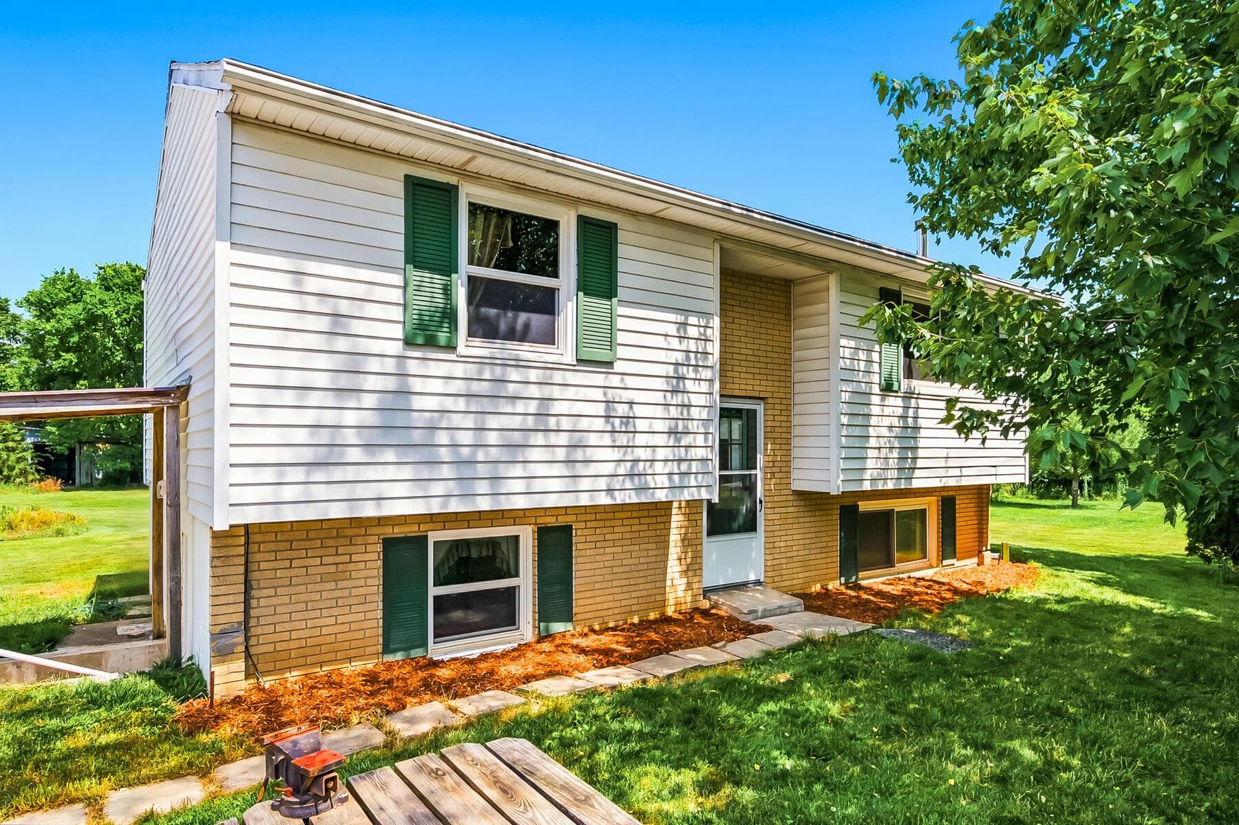 708 County Road 24, Marengo, OH 43334