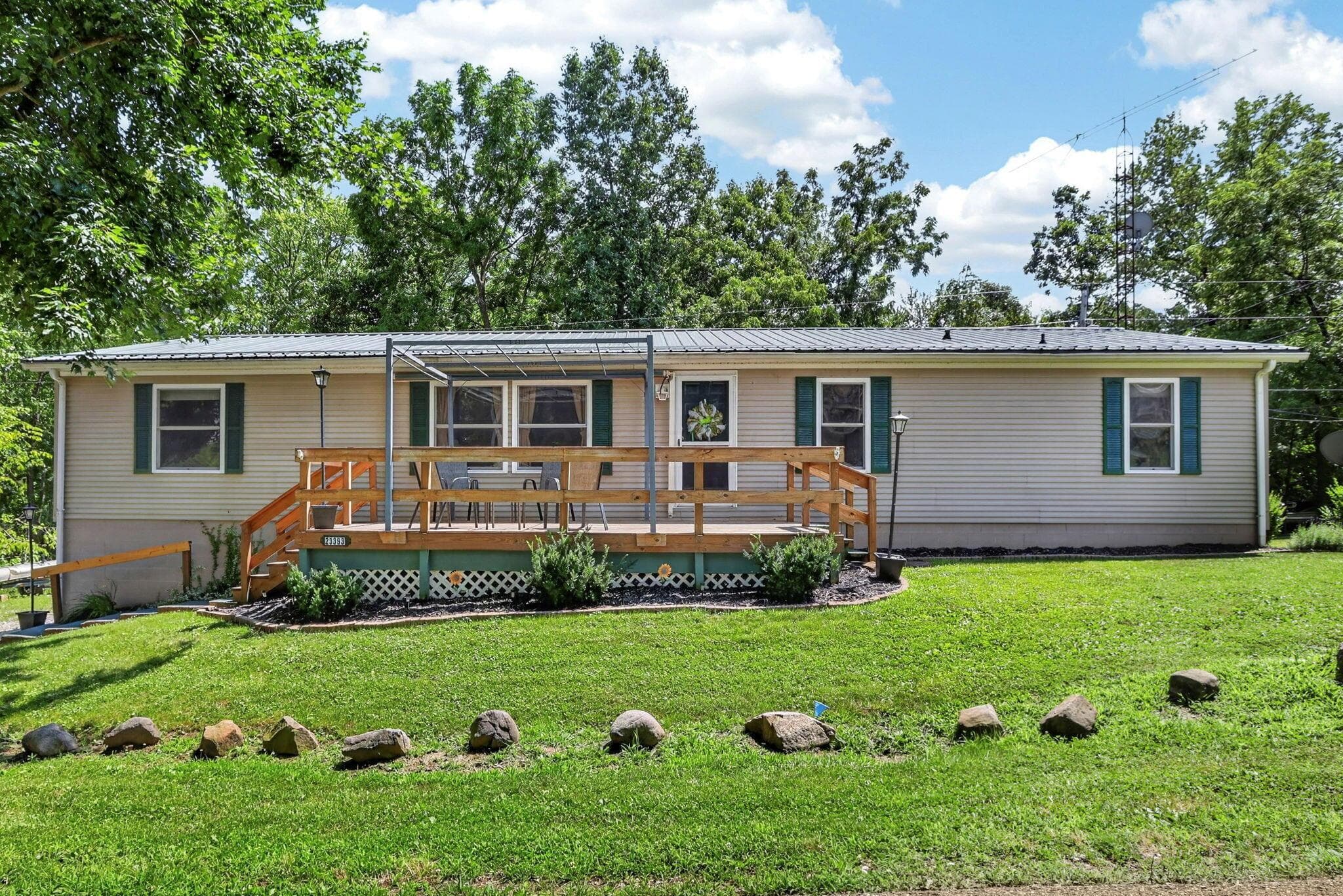 23393 Hideaway Drive, Senecaville, OH 43780