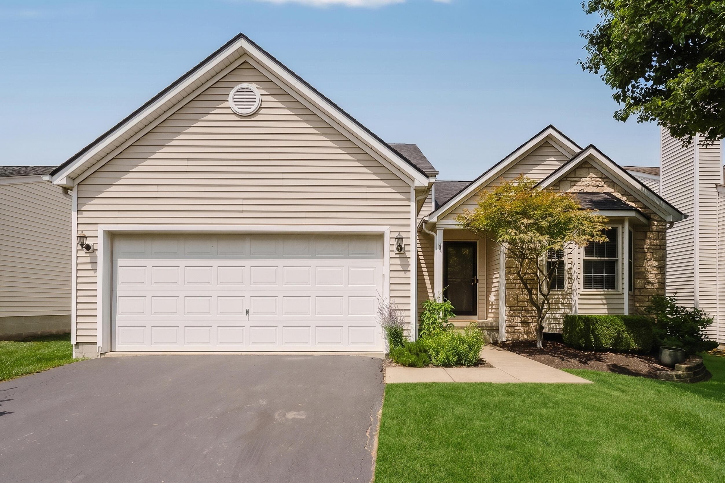 110 Kastlekove Drive, Lewis Center, OH 43035
