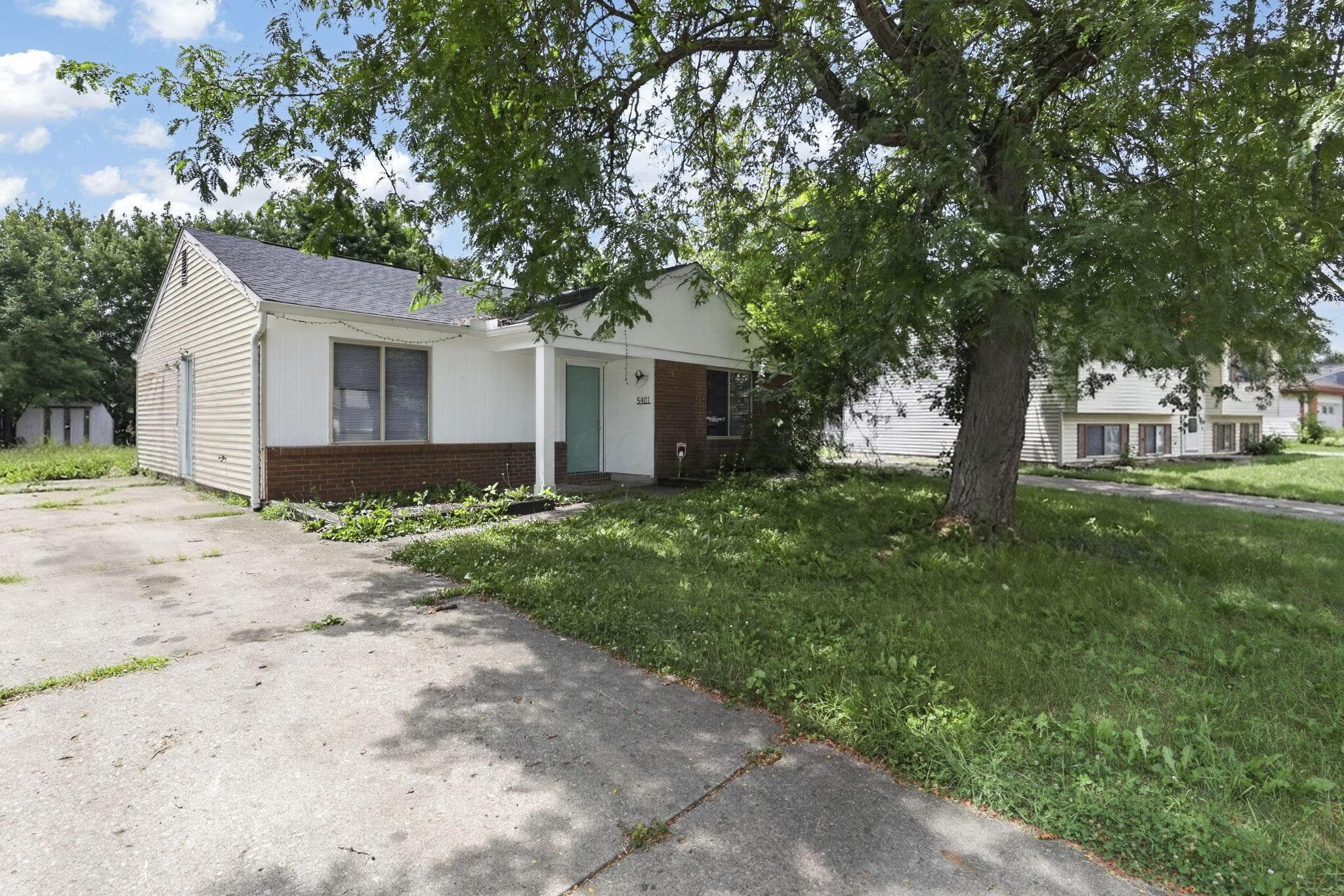 5401 Adderley Avenue, Columbus, OH 43232