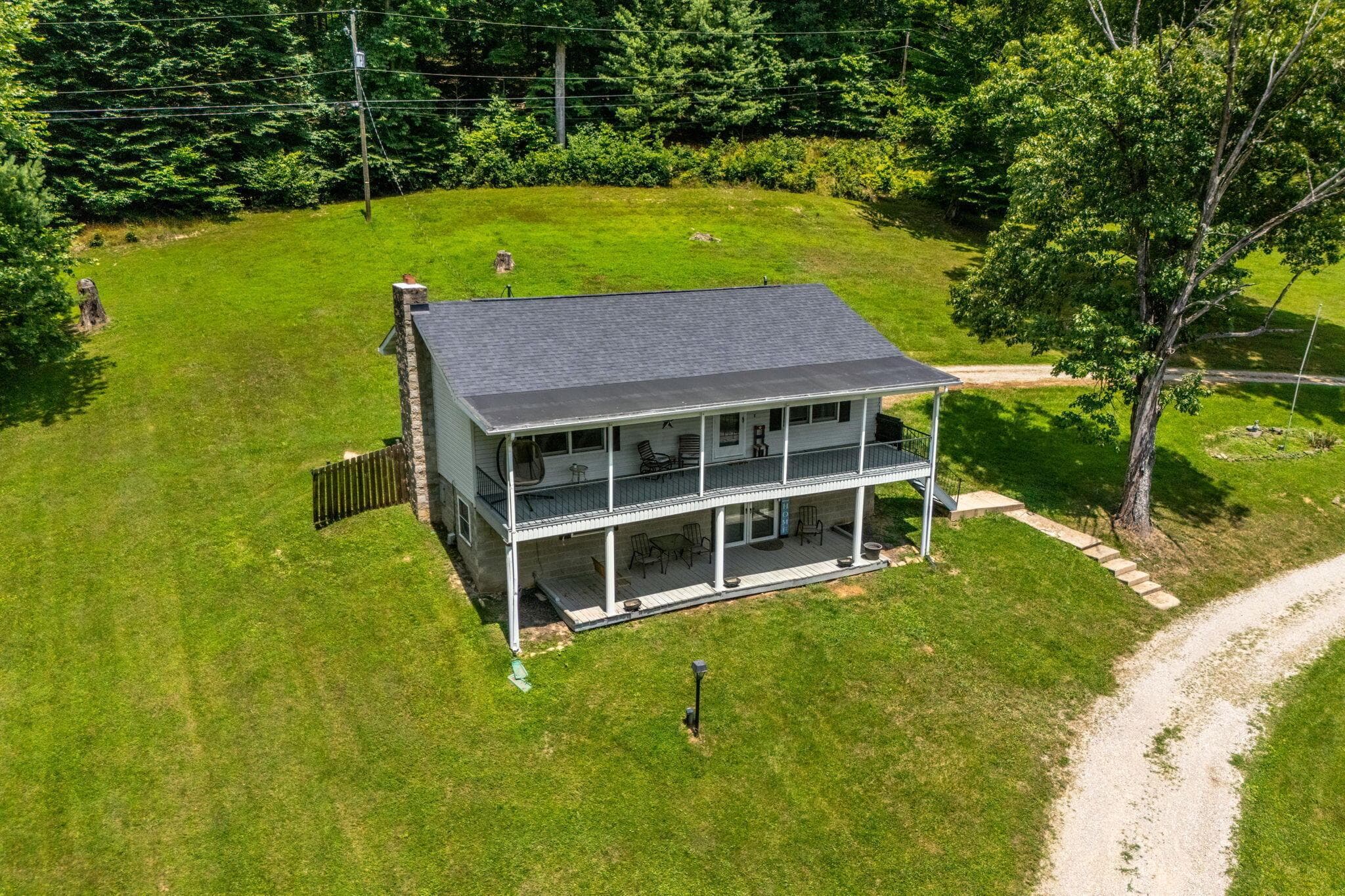 34796 Geiger Road, Logan, OH 43138