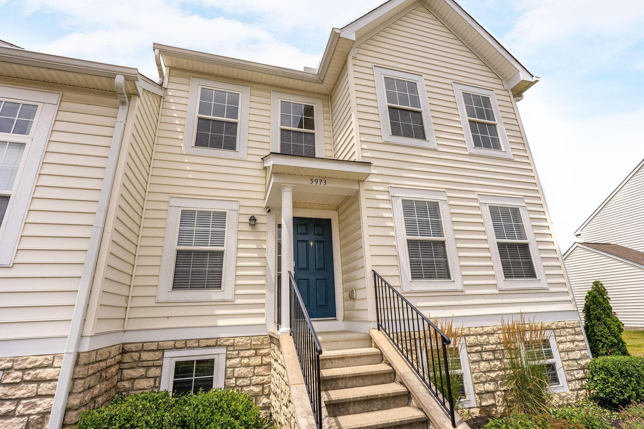 5973 Andrew John Drive #39, New Albany, OH 43054