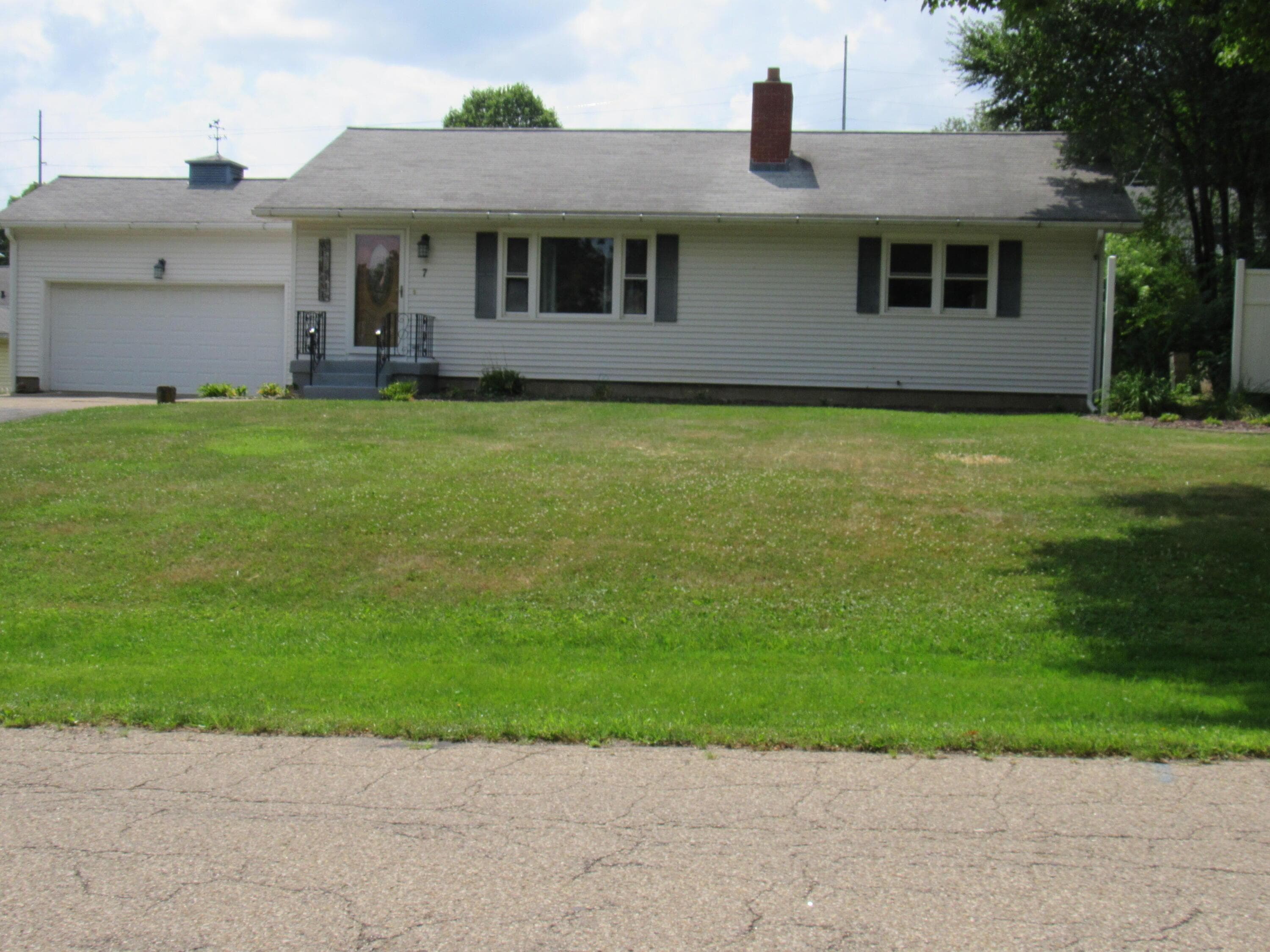 7 Eastgate Drive, Mount Vernon, OH