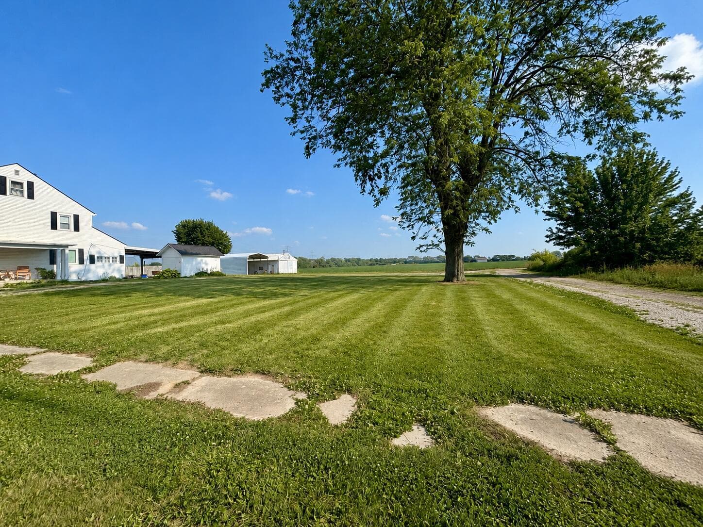 7135 E Main Street, South Solon, OH 43153
