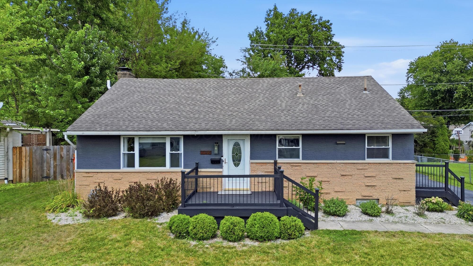 796 Drummond Court, Columbus, OH 43214