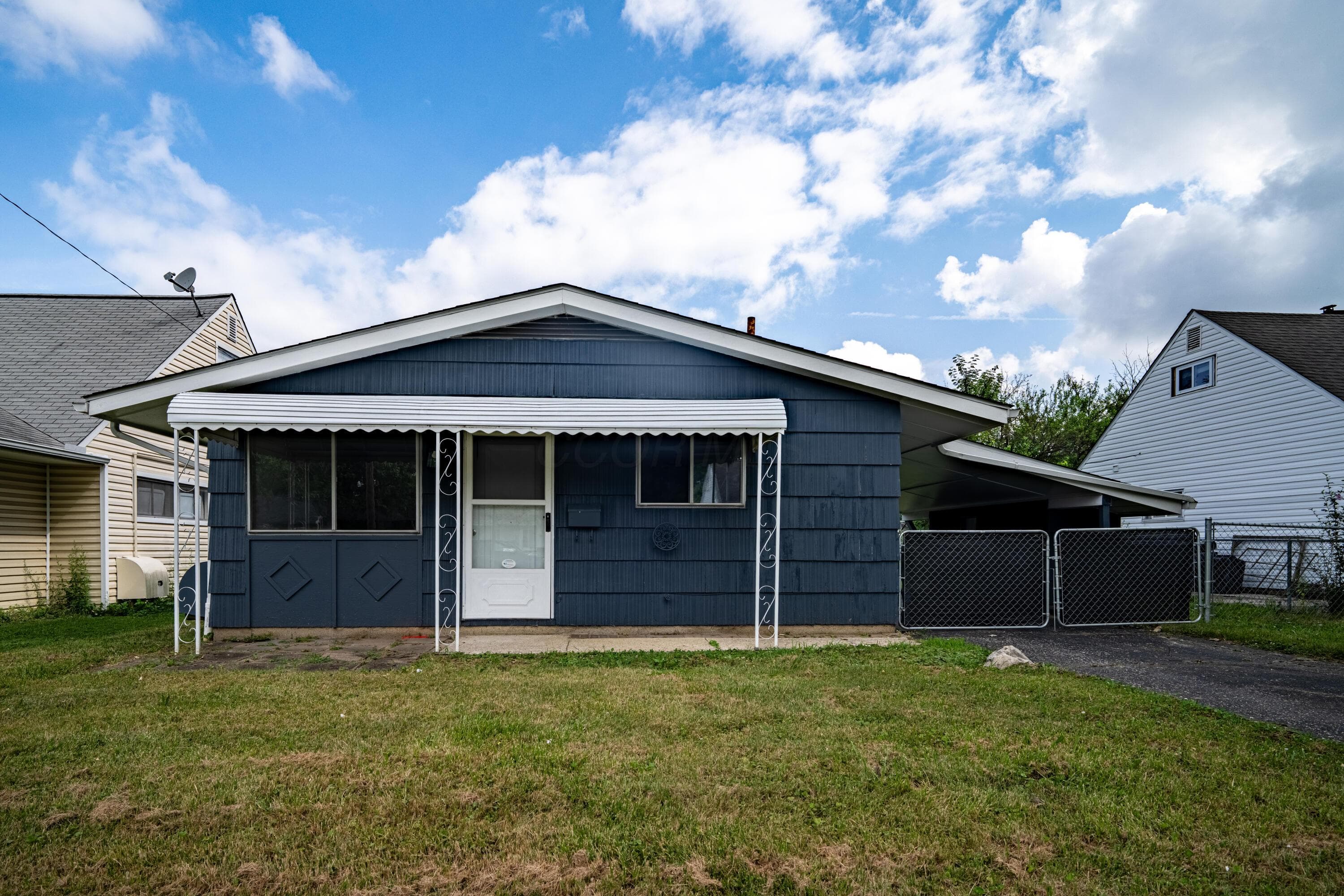 4174 Powell Avenue, Columbus, OH 43213