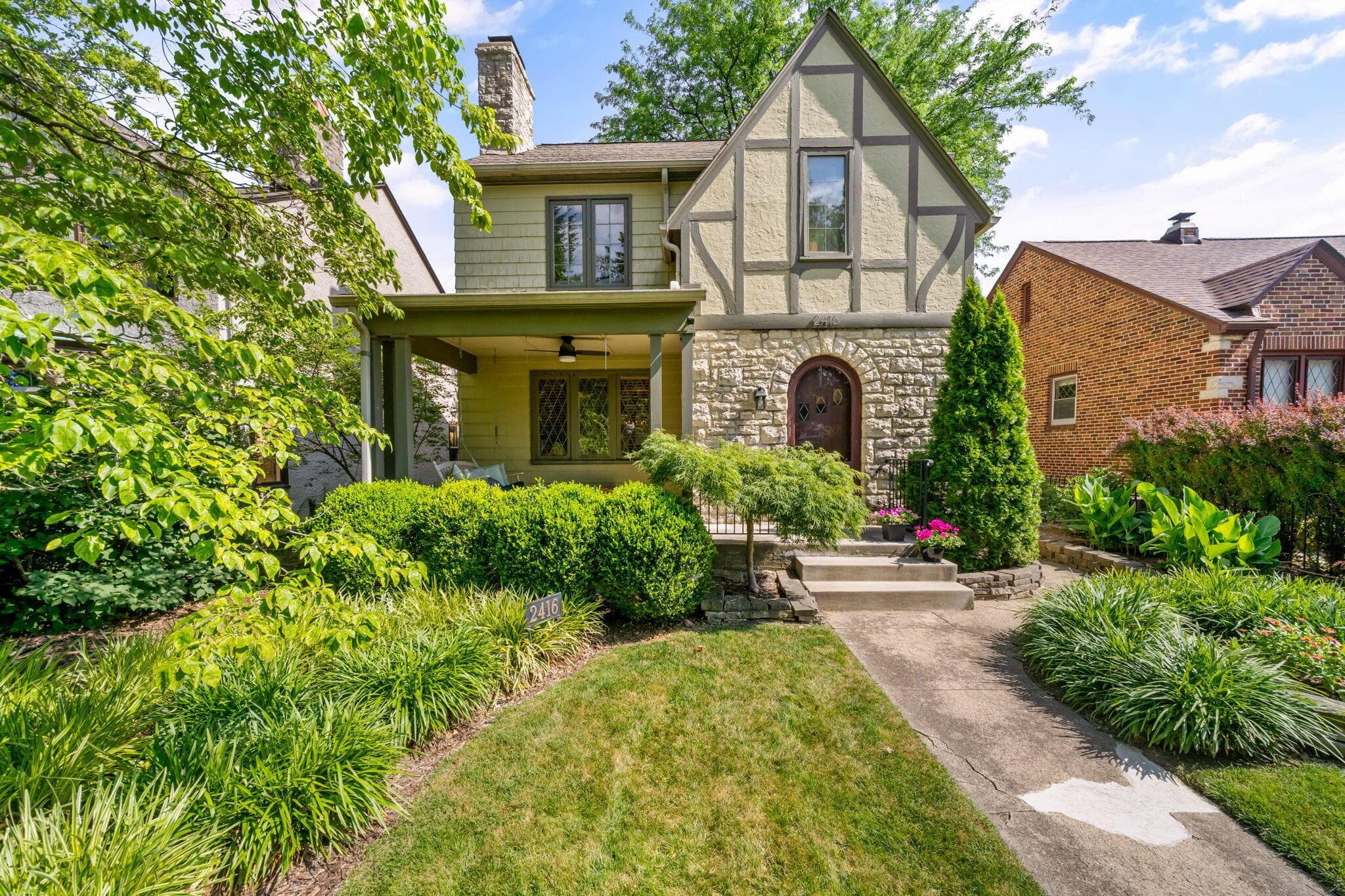 2416 N Havenwood Drive, Columbus, OH 43209