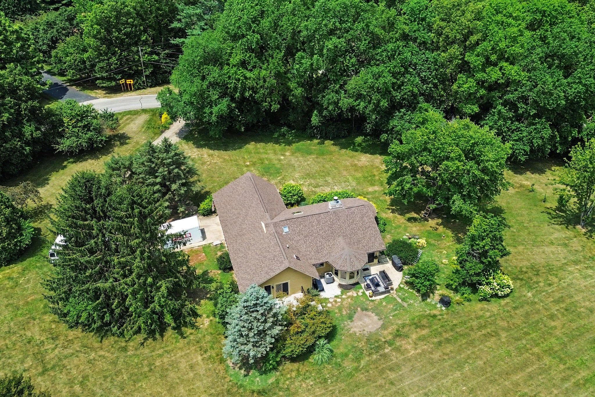 7543 S Bloomfield Royalton Road, Ashville, OH