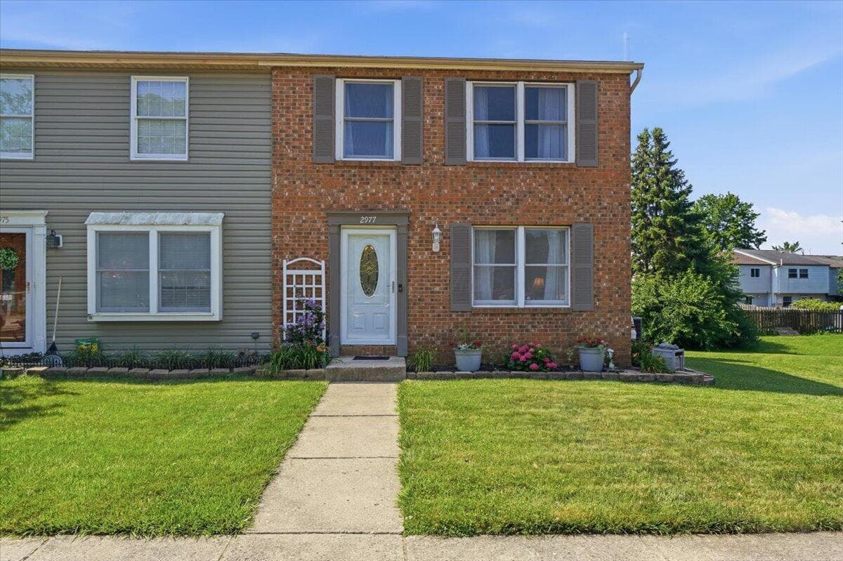 2977 Talbrock Circle, Dublin, OH 43017