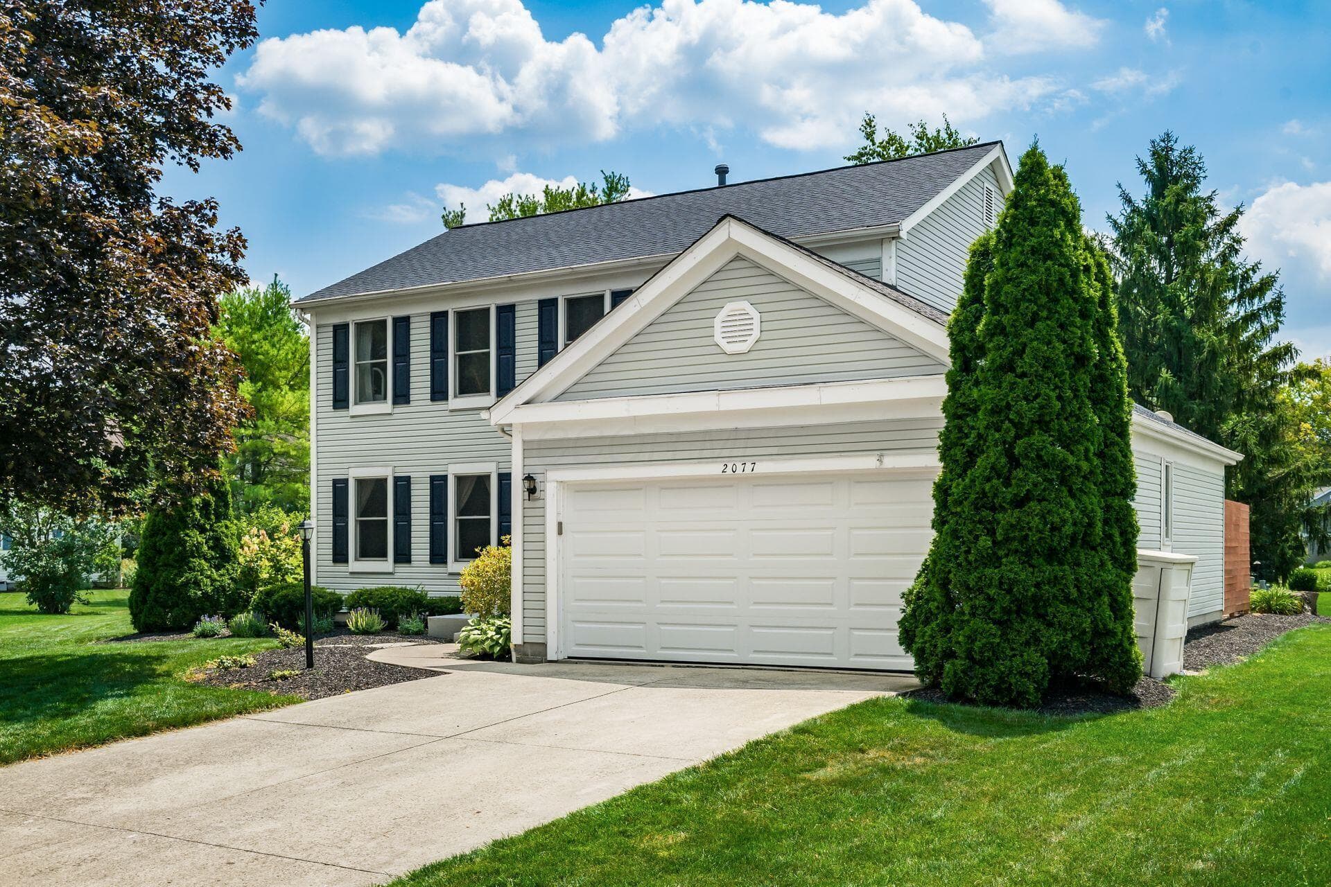 2077 Scottingham Drive, Dublin, OH 43016
