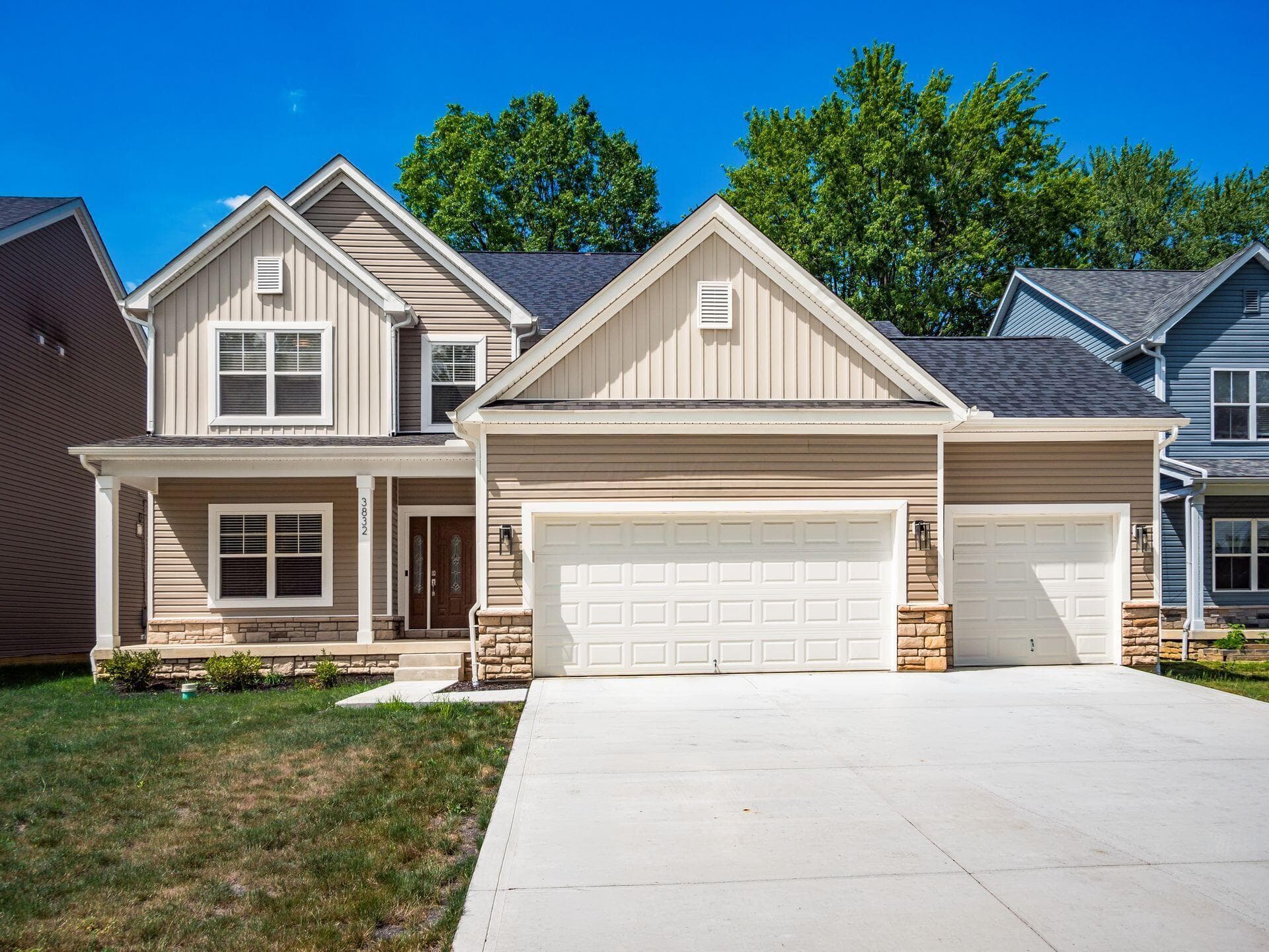 3832 Emmons Avenue, Columbus, OH 43219