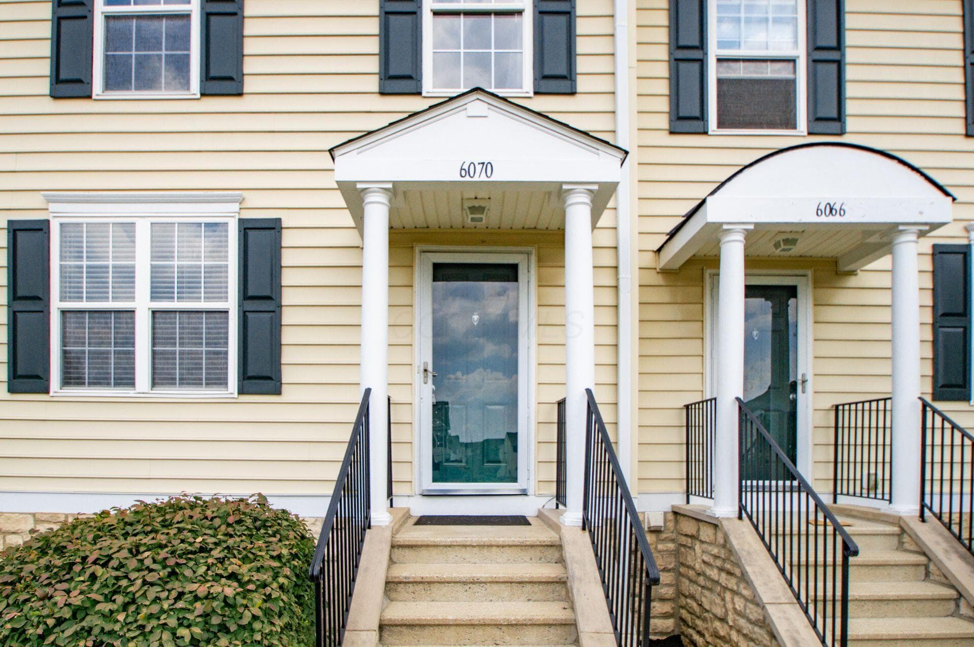 6070 Avatar Drive #13, New Albany, OH 43054