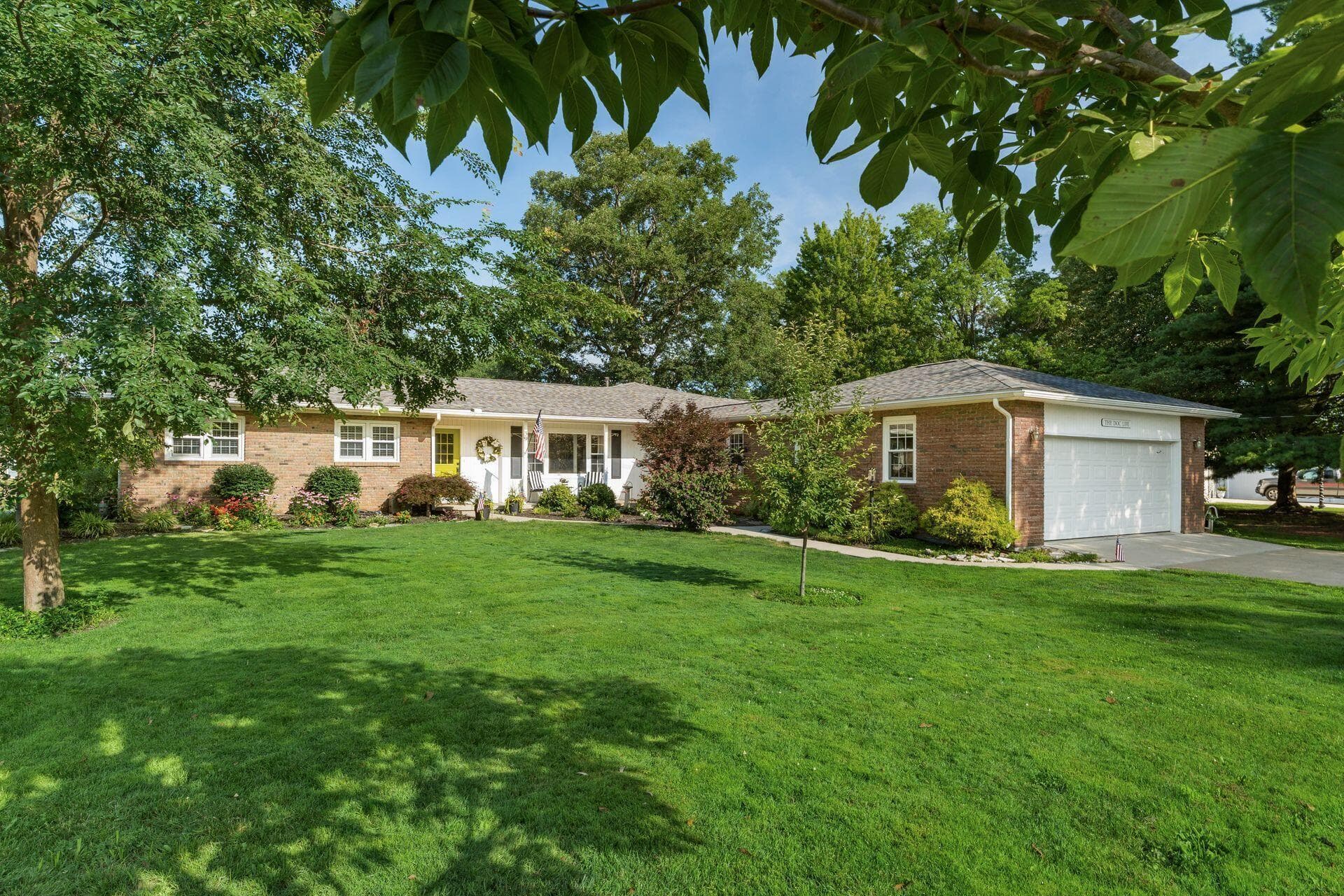 39 Oak Drive, Hebron, OH 43025