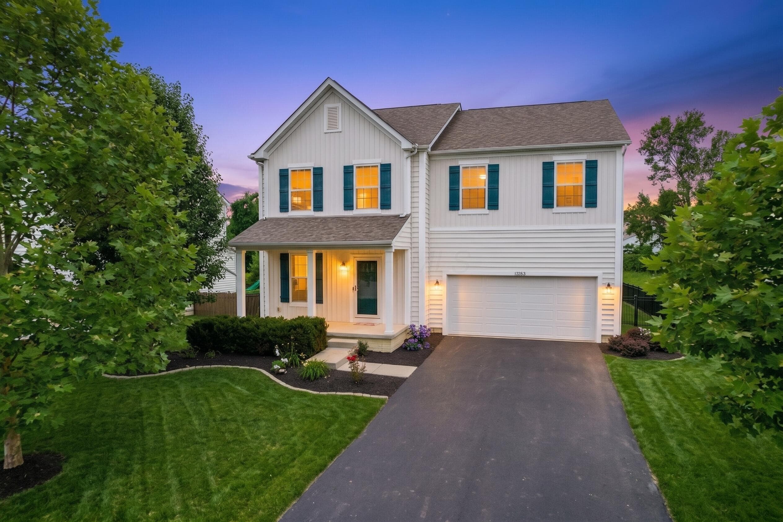 12283 Herons Landing Drive NW, Pickerington, OH 43147