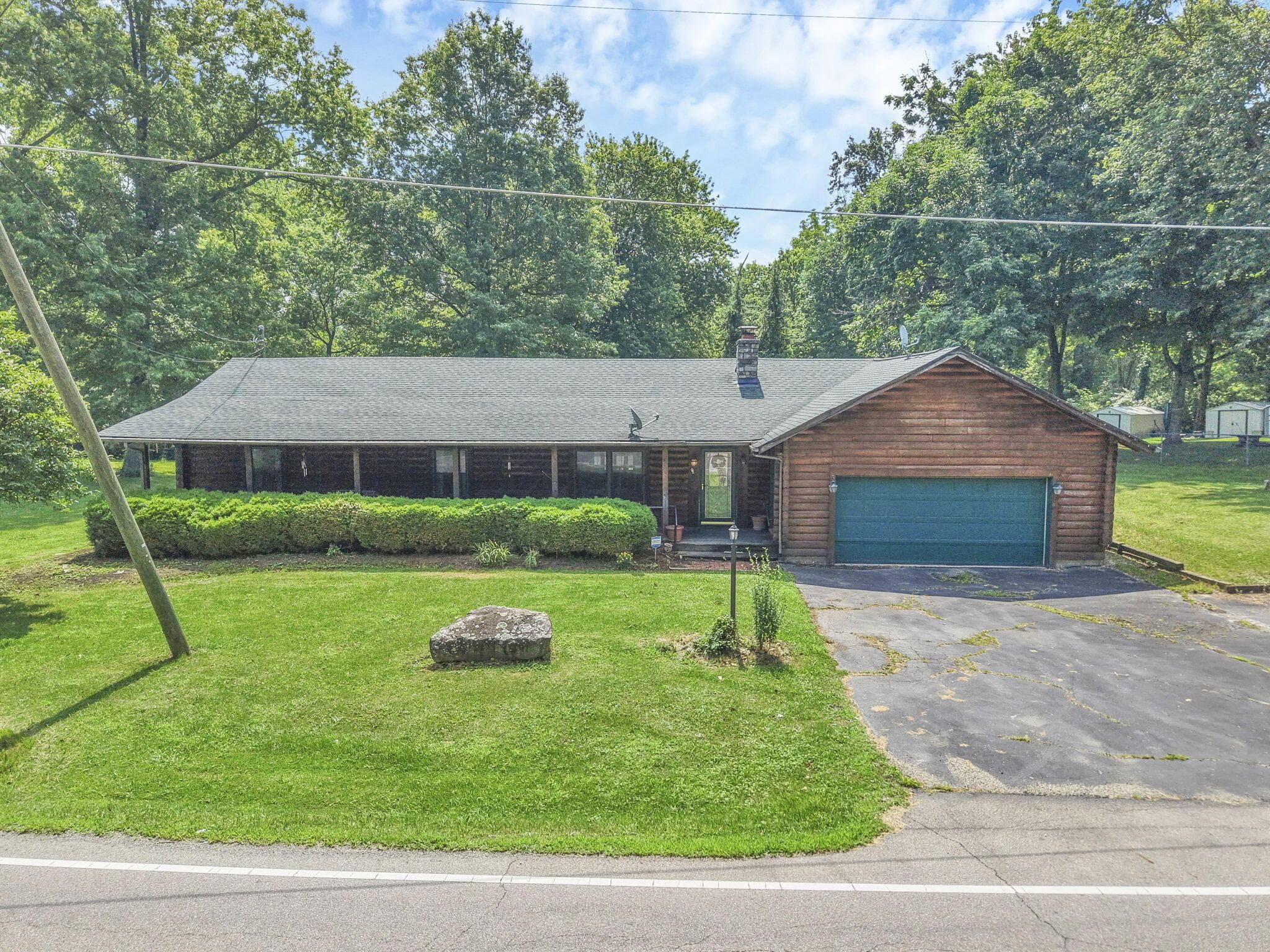 13426 Shell Beach Road NE, Thornville, OH