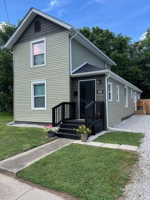 160 W Orchard Street, Newark, OH 43055
